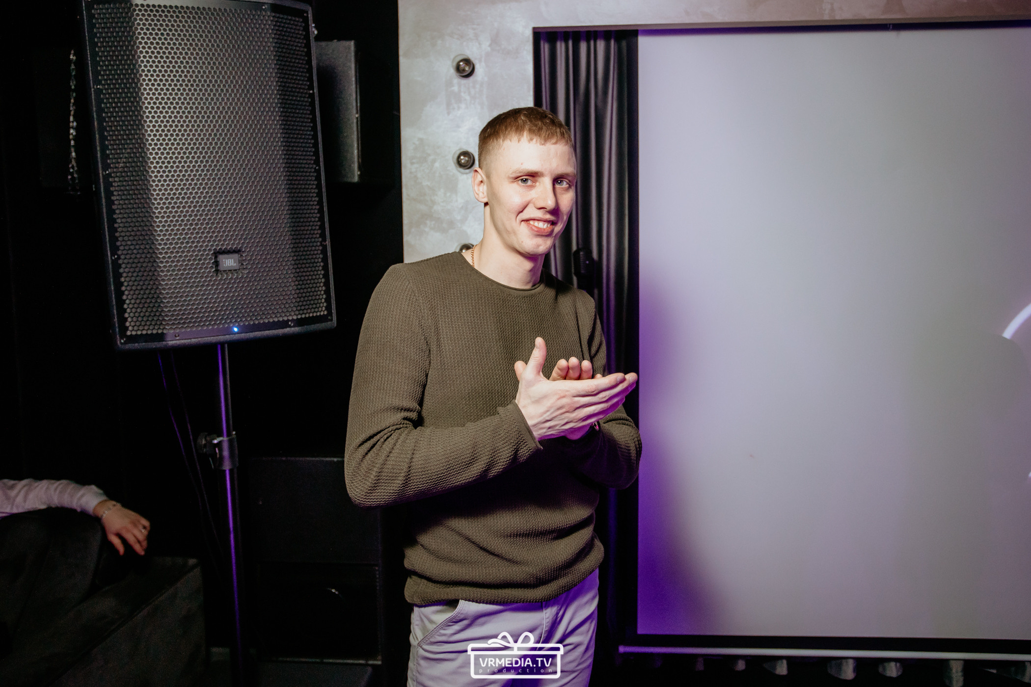 Новый год в караоке «Volna»