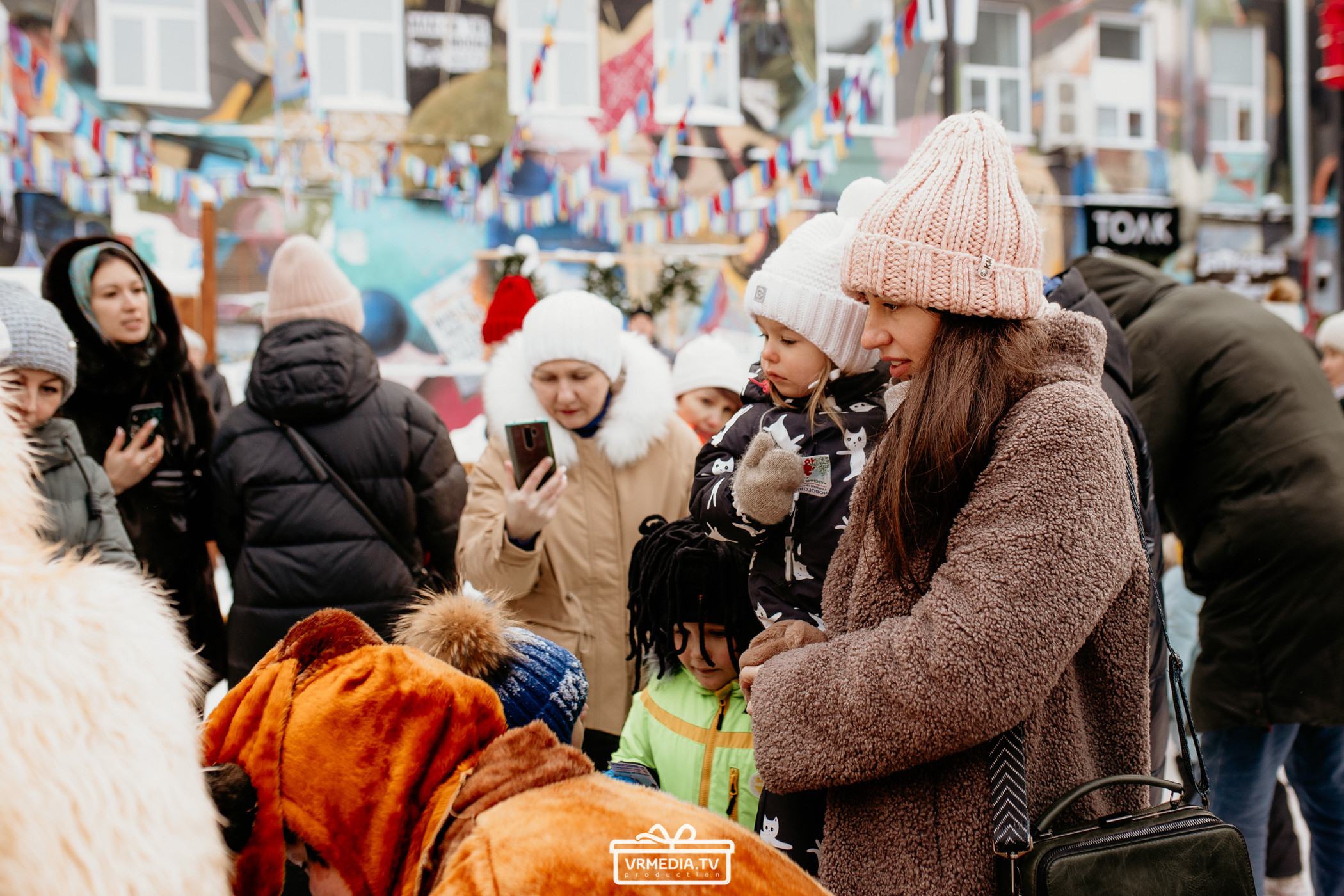Большая новогодняя «Елка» в культурном пространстве «Редакция»