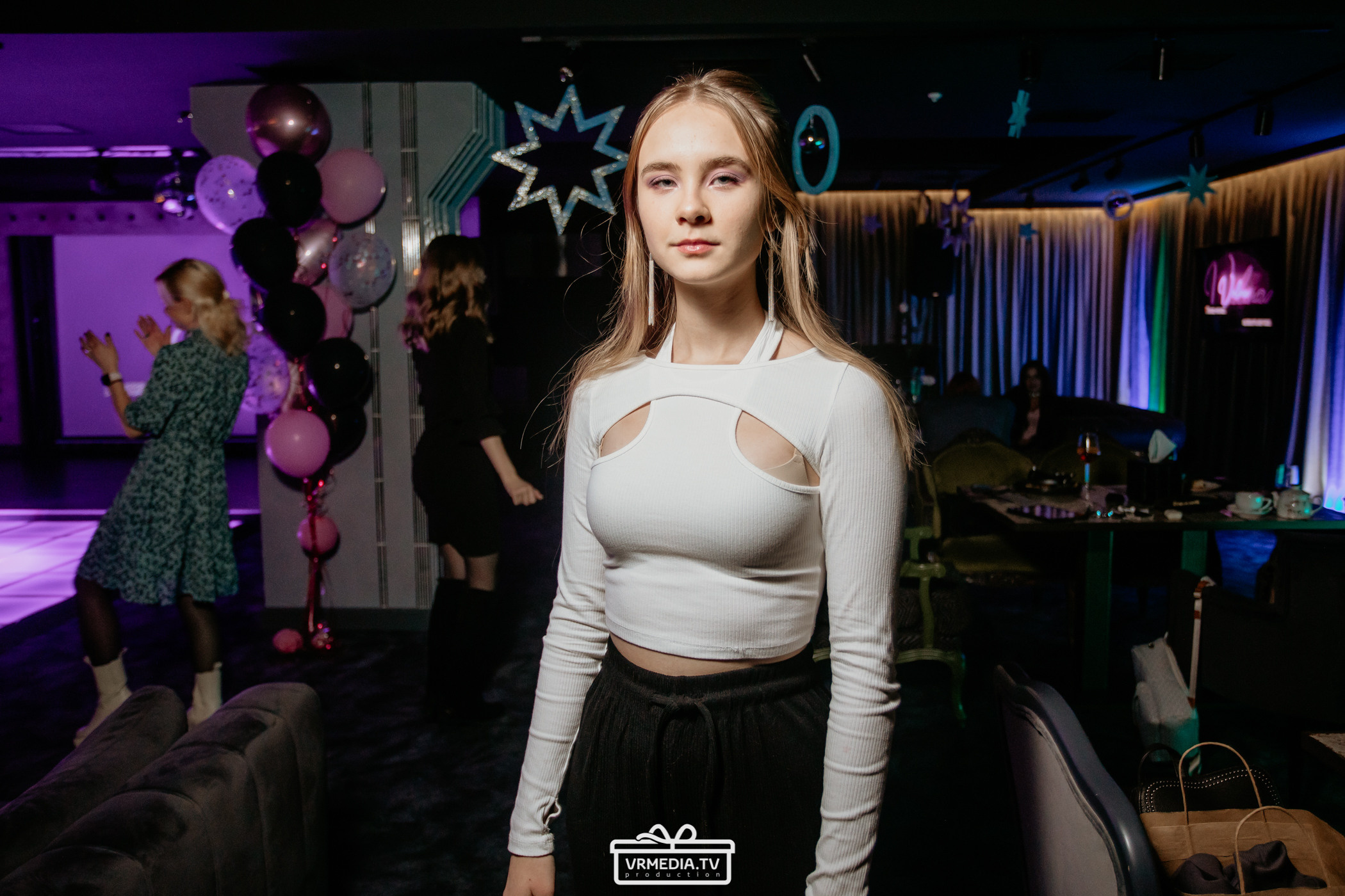 Новый год в караоке «Volna»