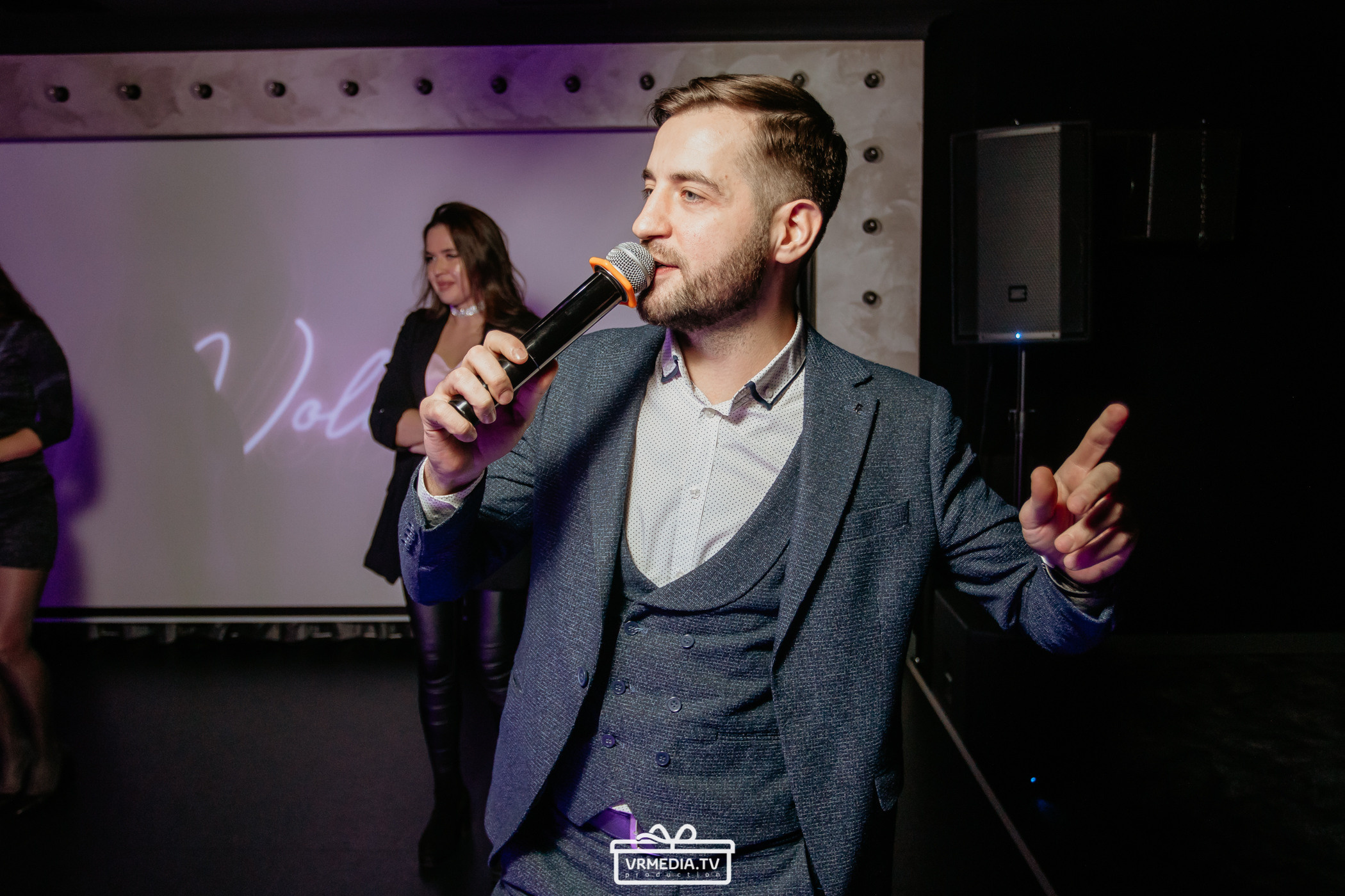 Новый год в караоке «Volna»