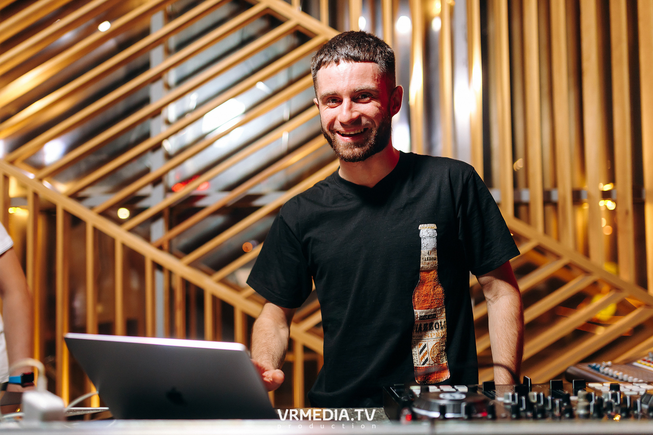 Выходные в баре «DOSKI»