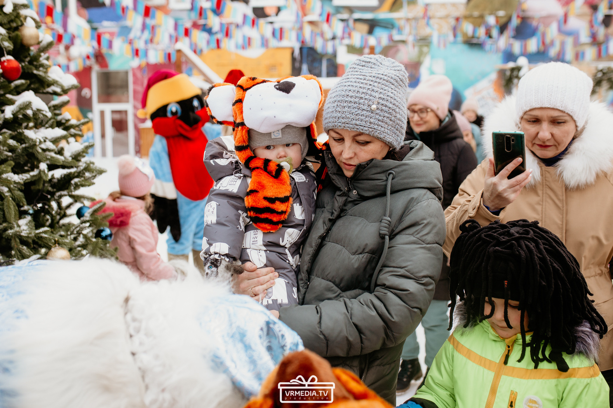 Большая новогодняя «Елка» в культурном пространстве «Редакция»