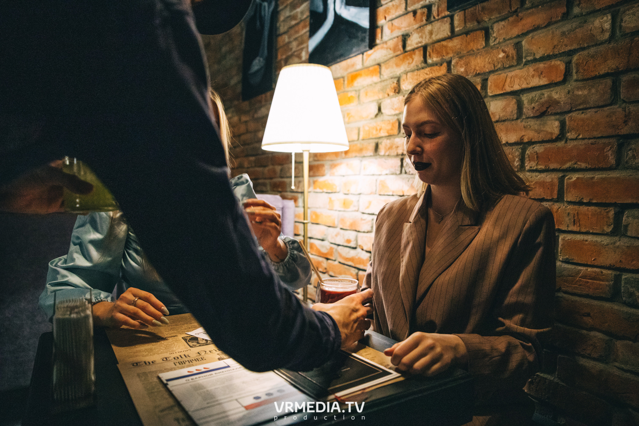 Just Lovers в баре «Толк»