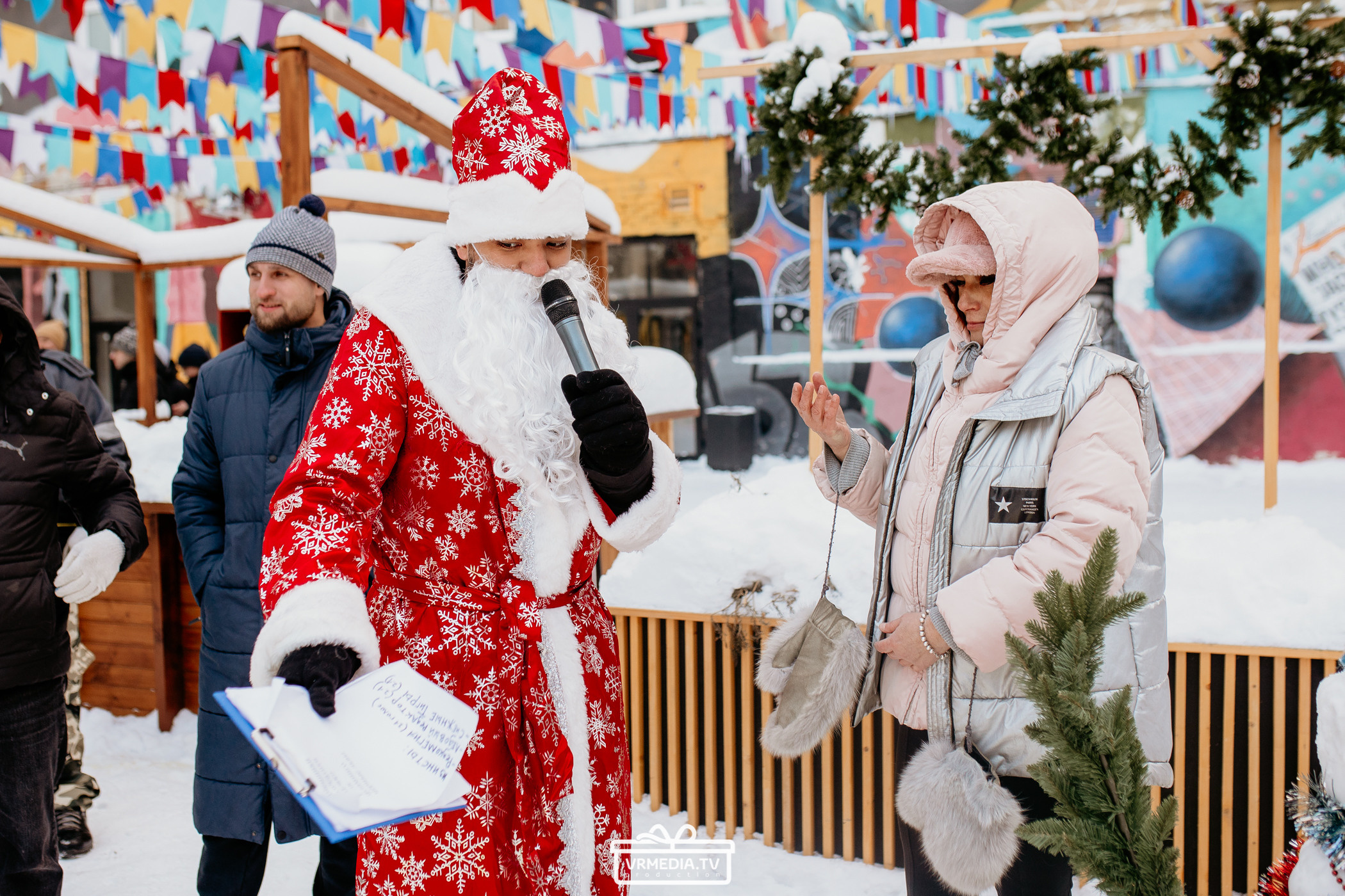 Большая новогодняя «Елка» в культурном пространстве «Редакция»