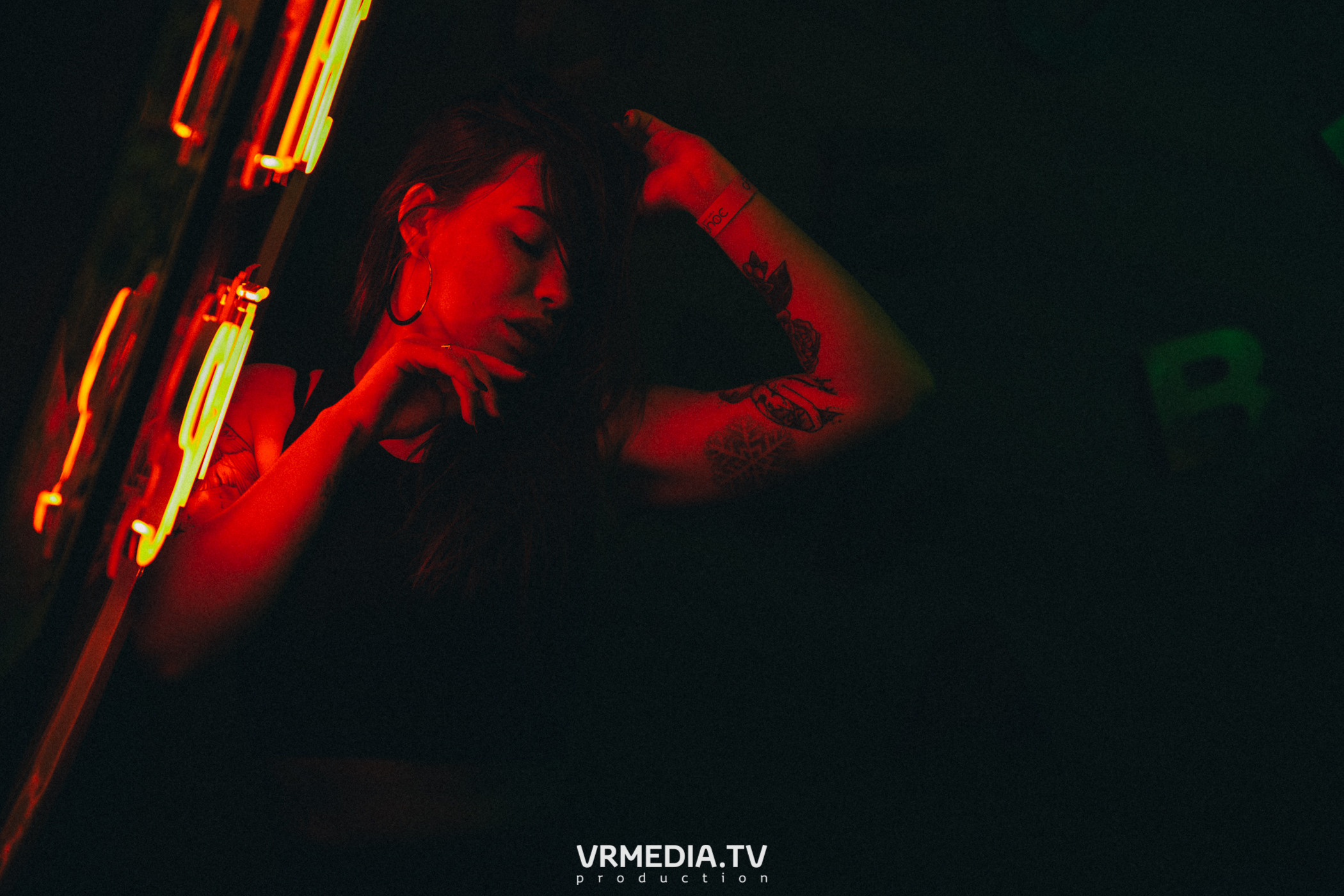 DJ Mikis в НК «Эфир»