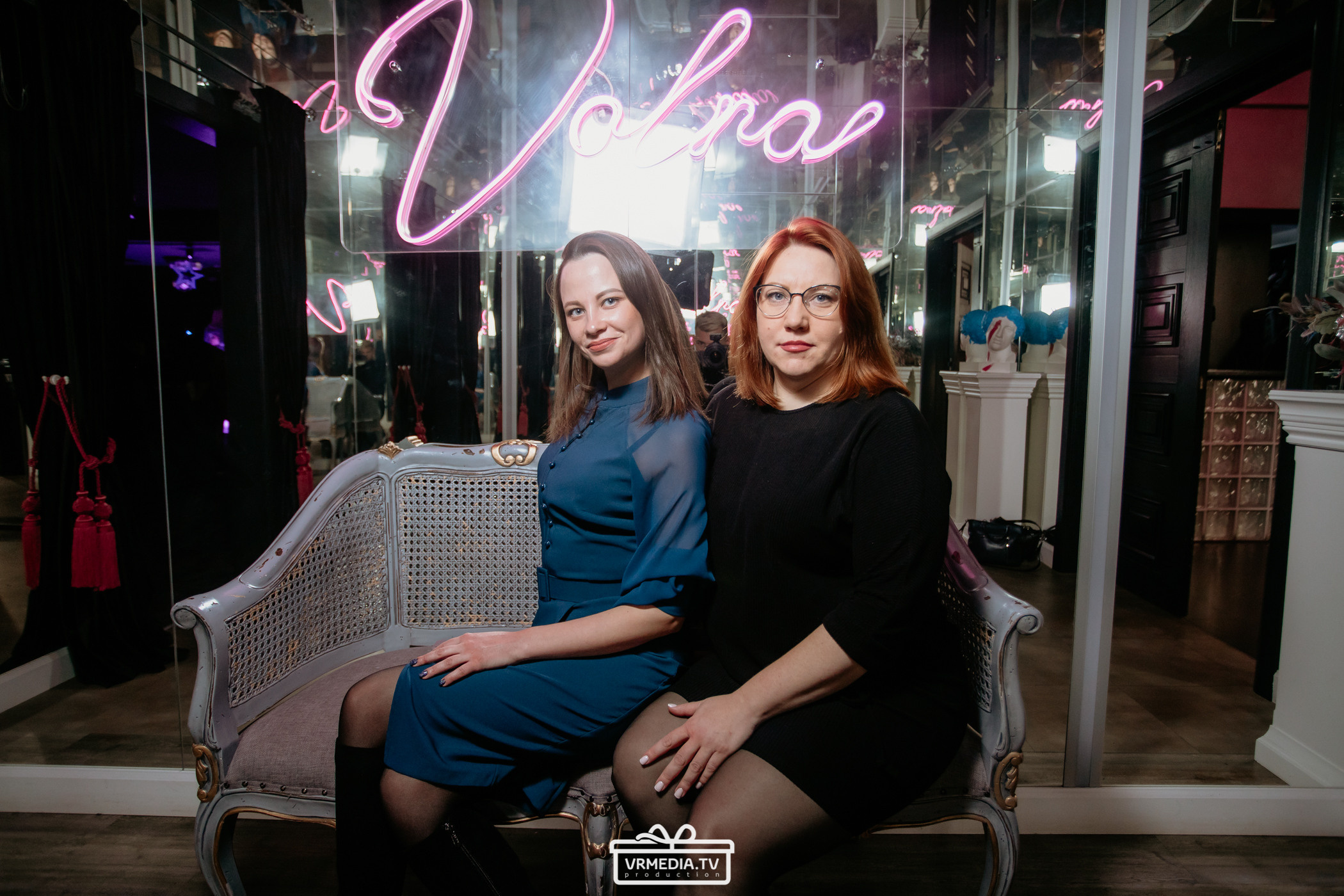 Новый год в караоке «Volna»