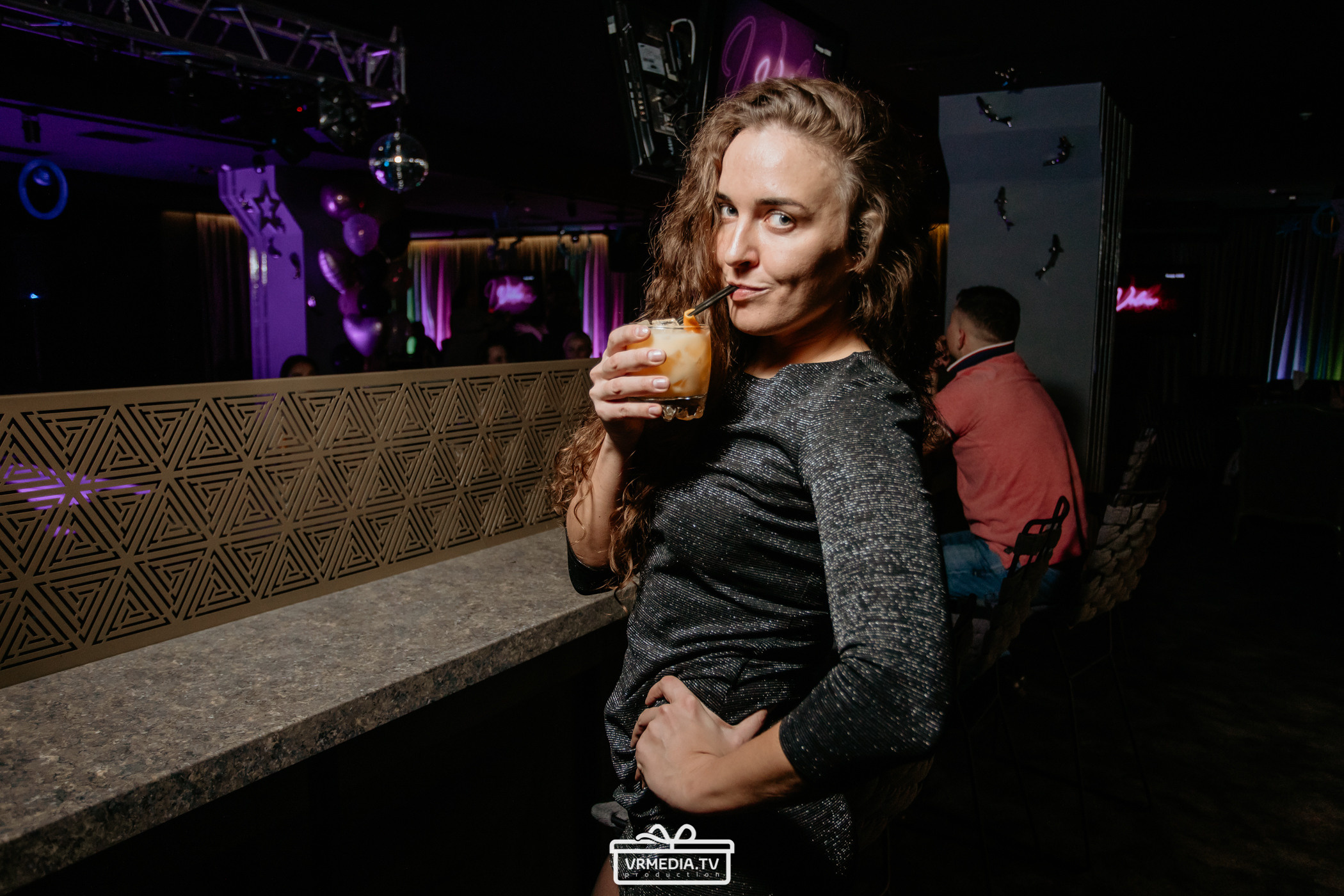 Новый год в караоке «Volna»