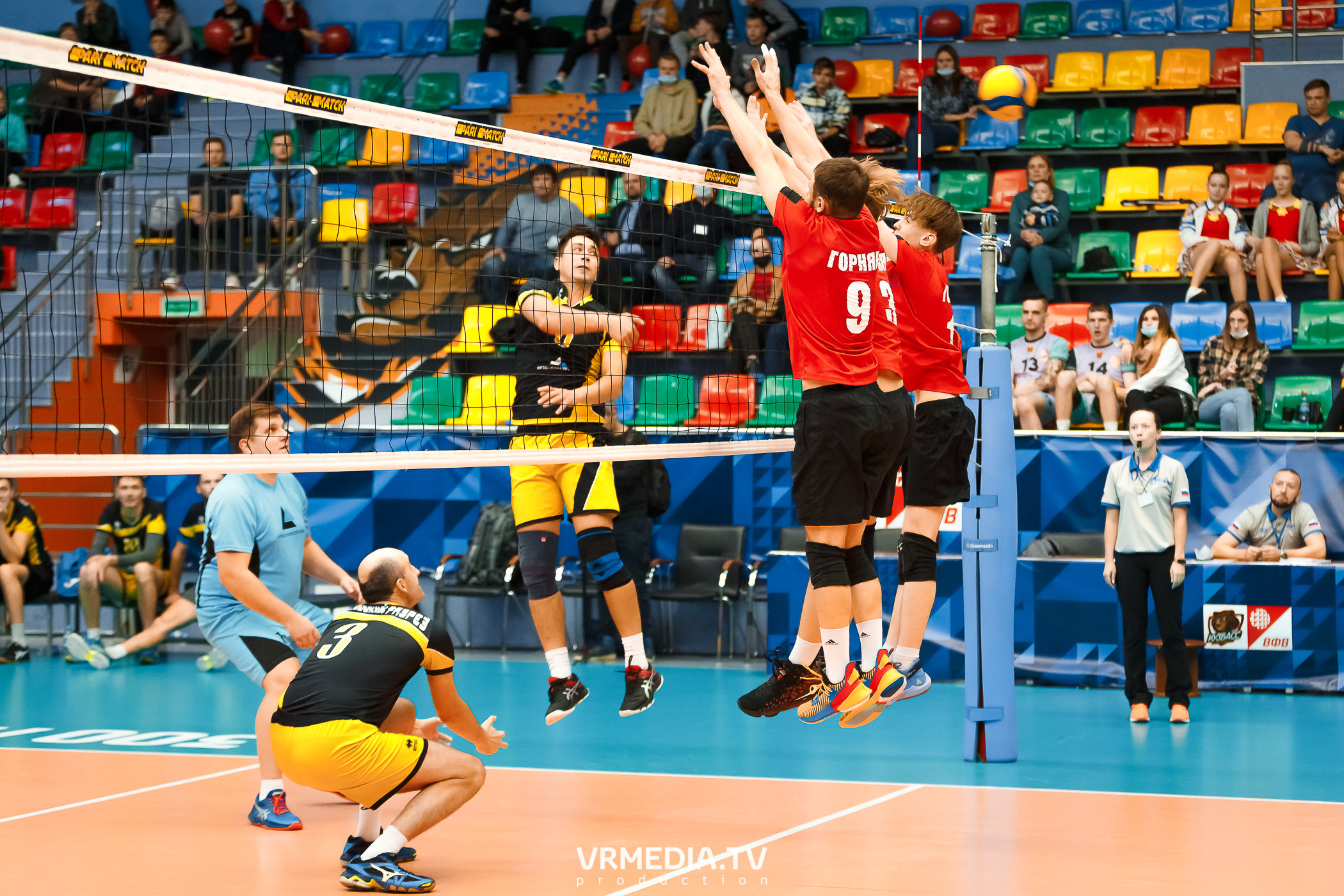 Благотворительный волейбольный турнир «За Кубок фонда»