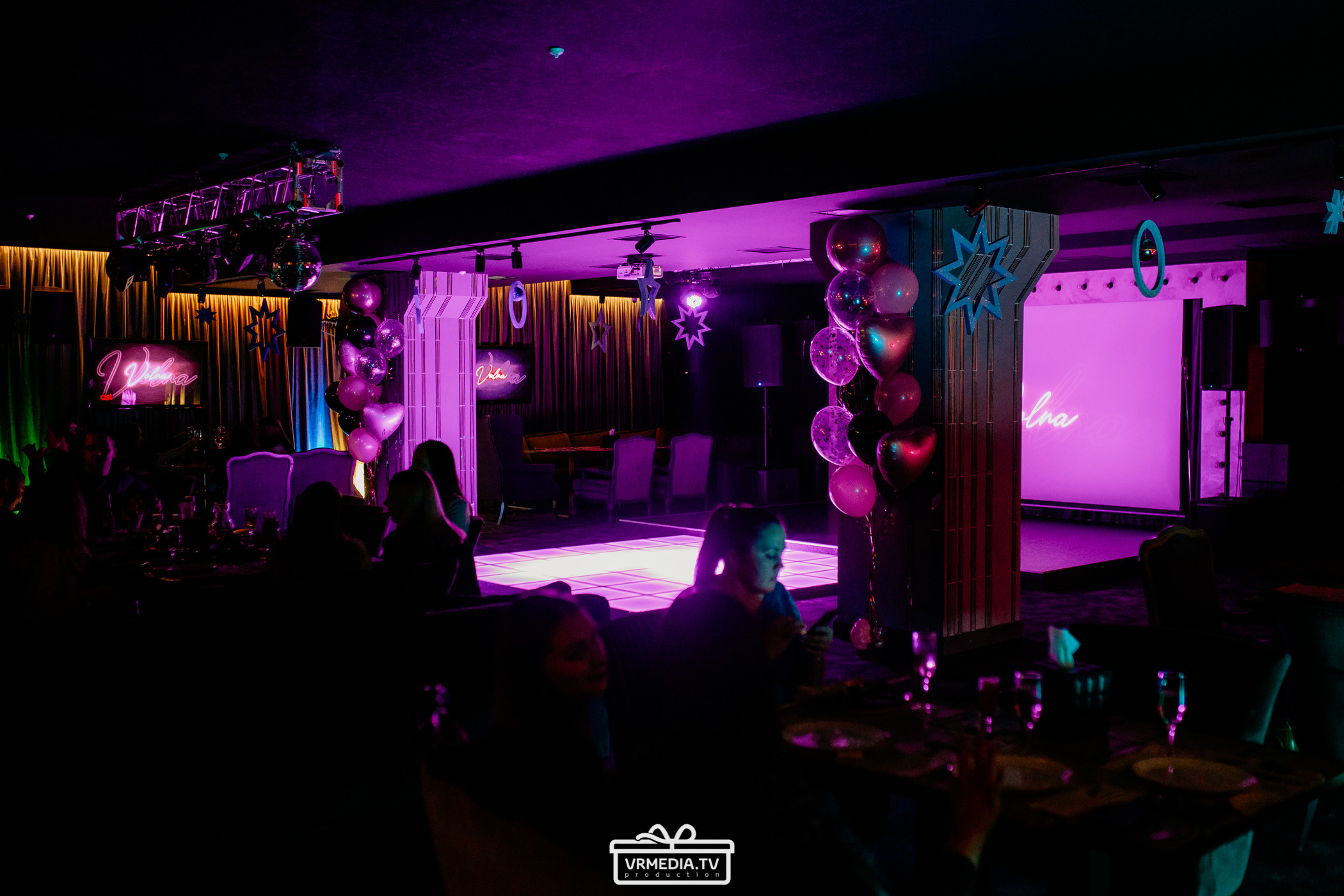 День рождения караоке «Volna»