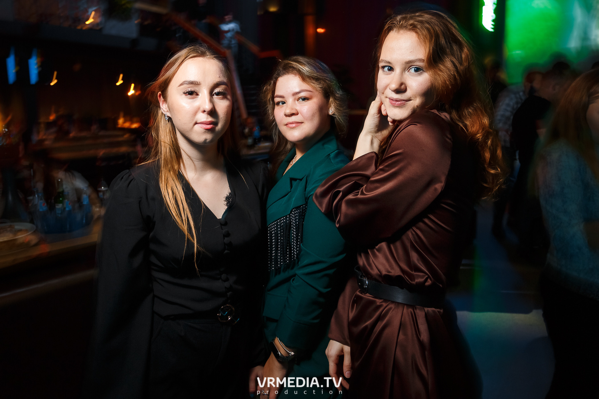 Выходные в баре «DOSKI»