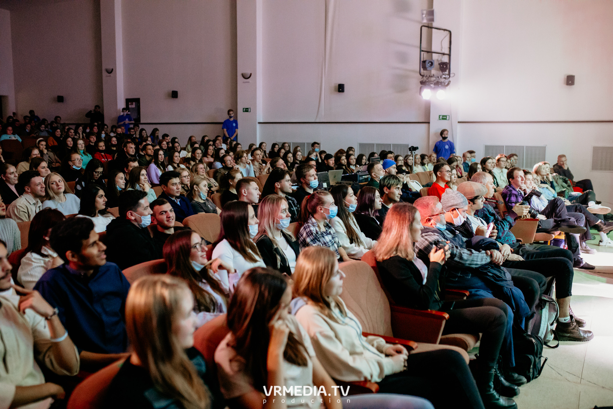 Открытие фестиваля первокурсников «Давай Знакомиться» в КемГМУ