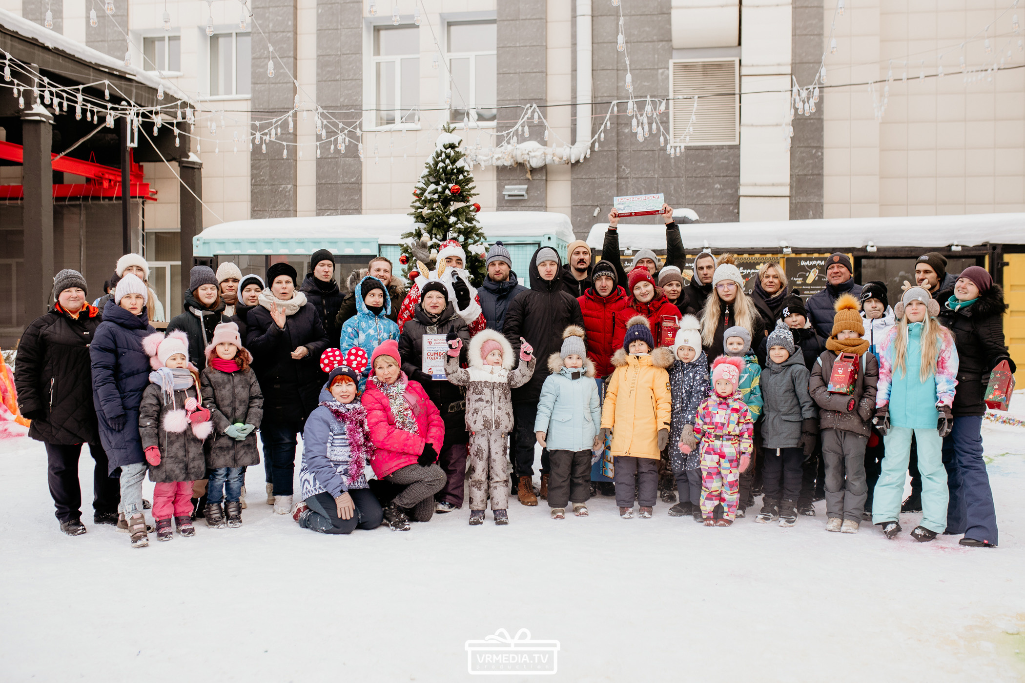 Большая новогодняя «Елка» в культурном пространстве «Редакция»
