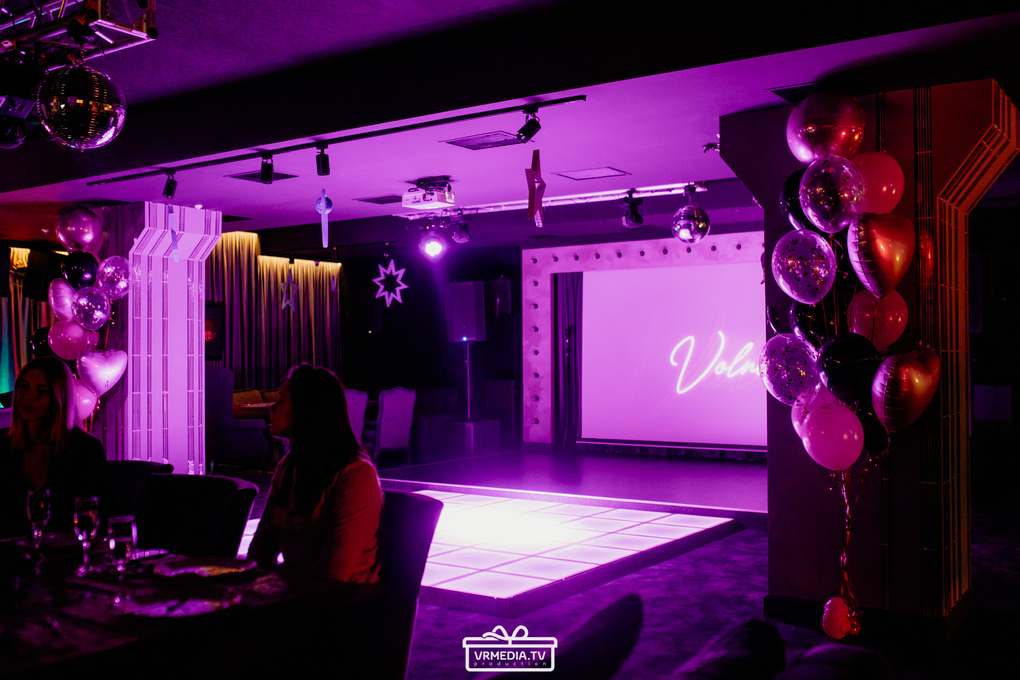 День рождения караоке «Volna»