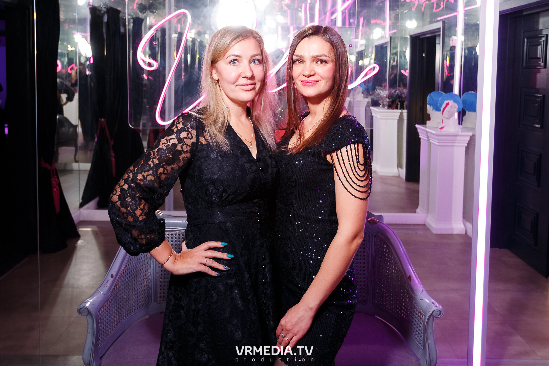 Halloween в караоке-баре «Volna»