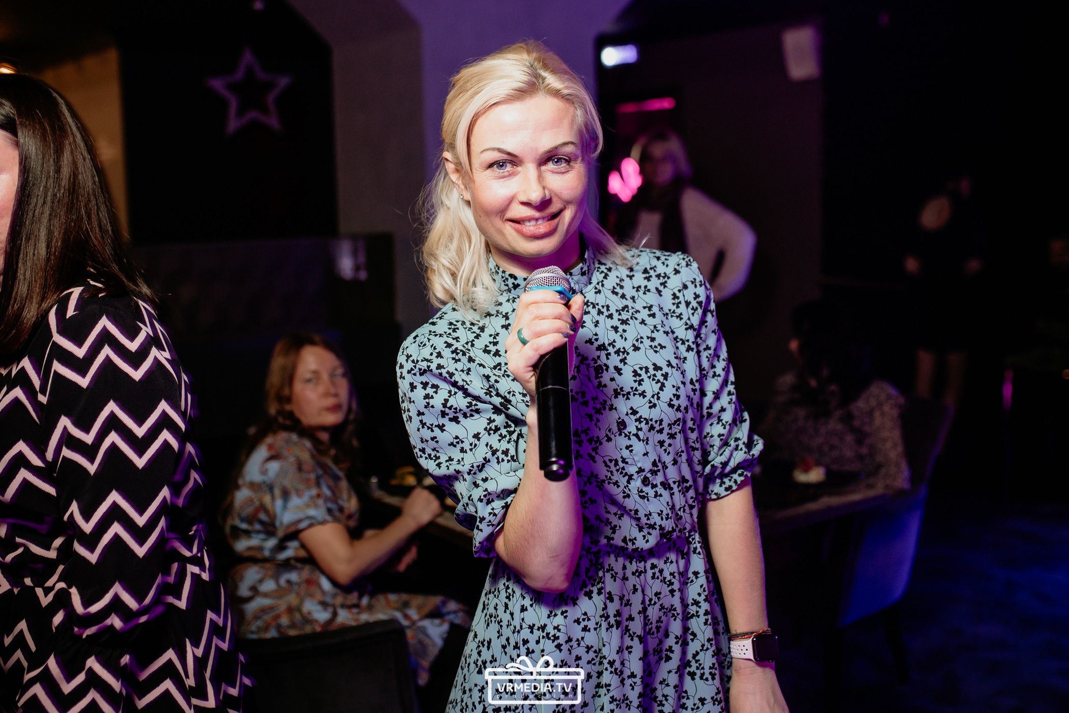 Новый год в караоке «Volna»