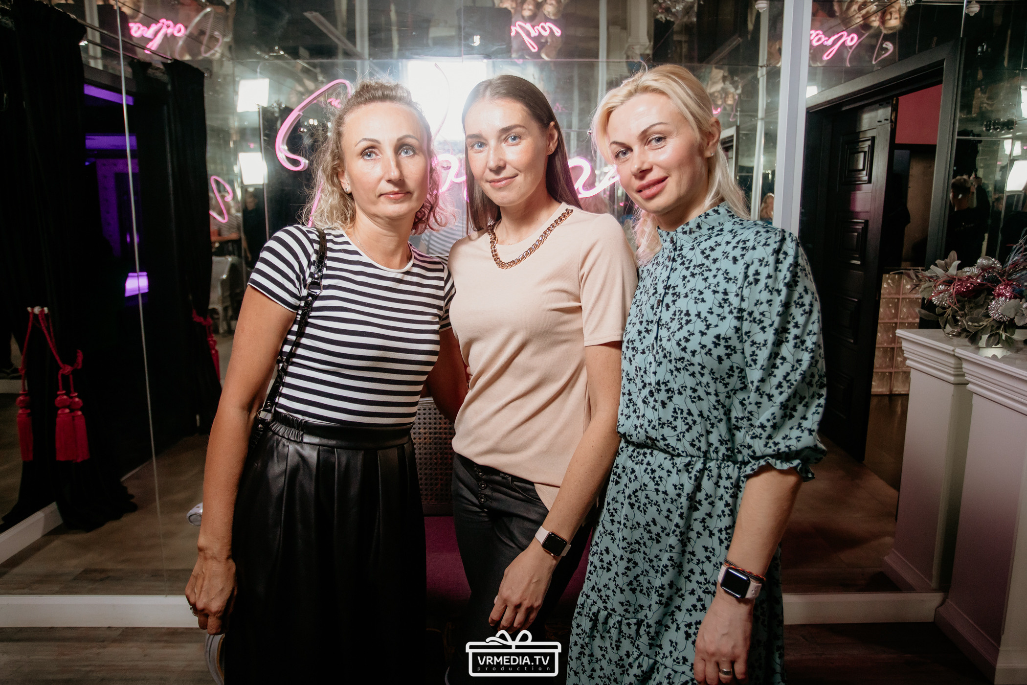 Новый год в караоке «Volna»