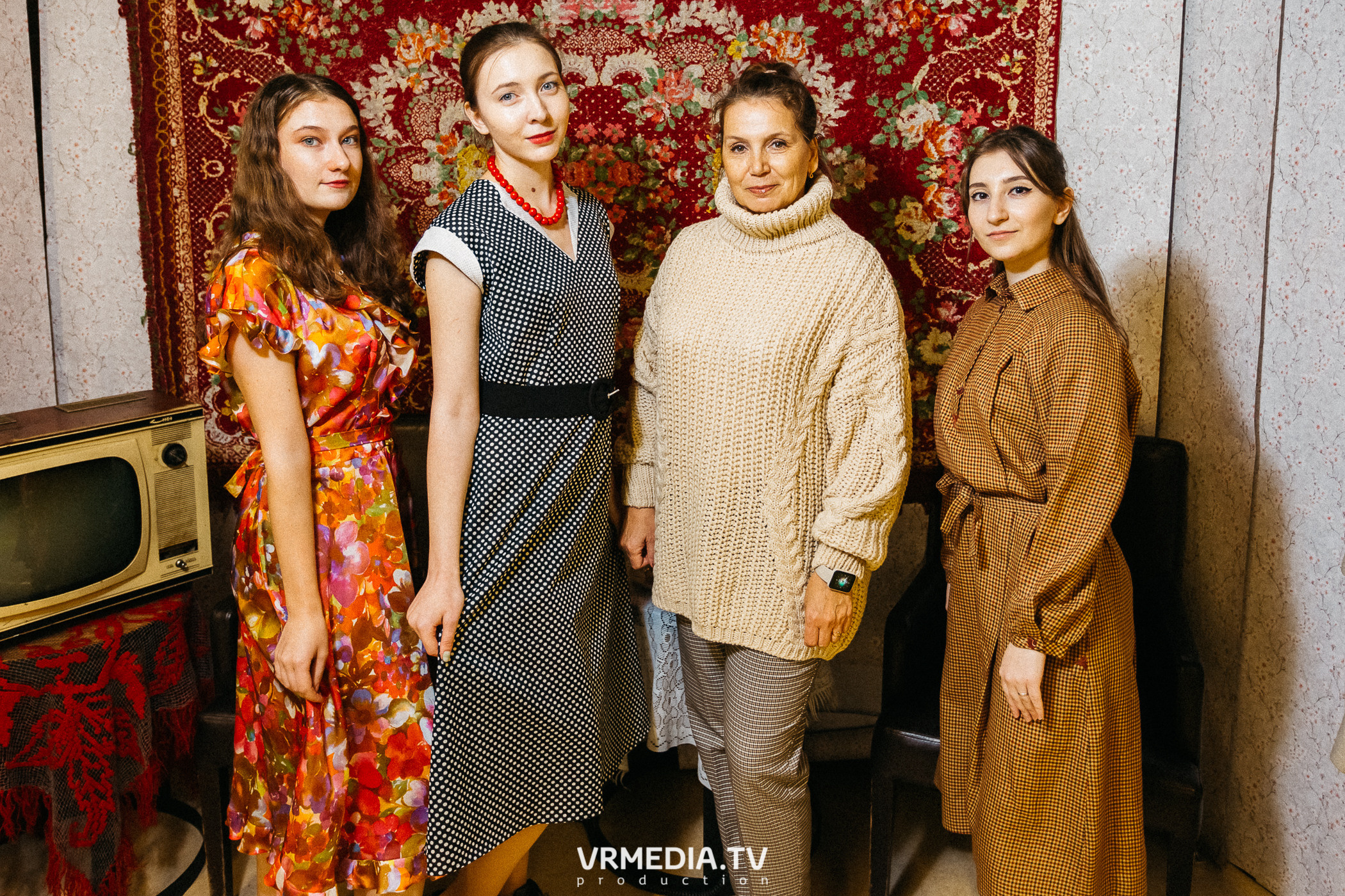 Показ фильма «Москва слезам не верит» в «Starmax Cinema»