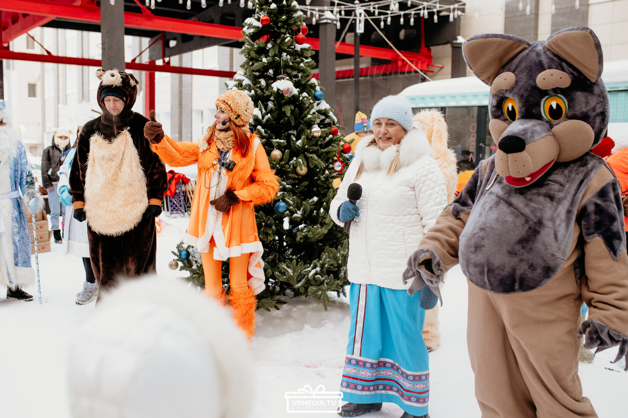 Большая новогодняя «Елка» в культурном пространстве «Редакция»