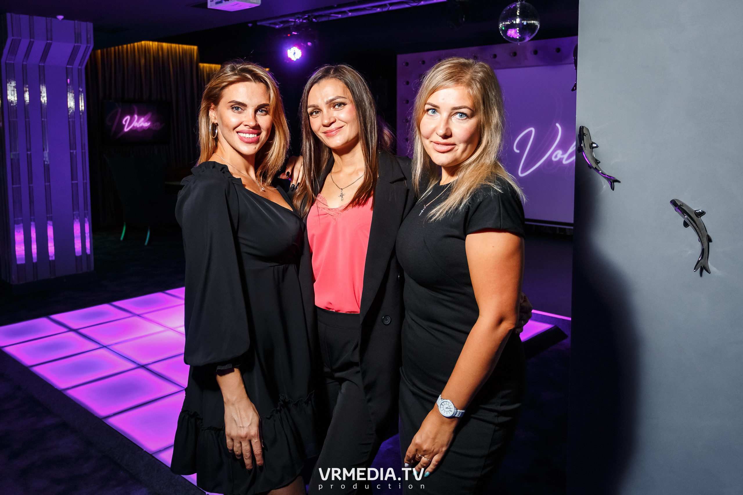 Song of summer в караоке «Volna»