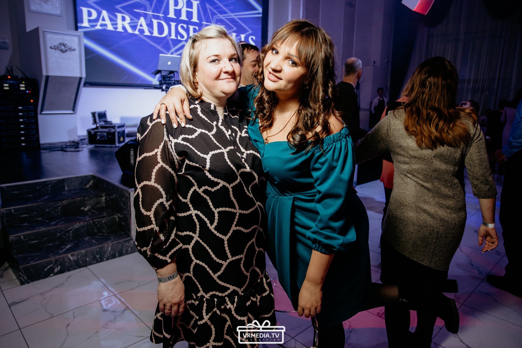 Выходные в ресторане «Paradise»