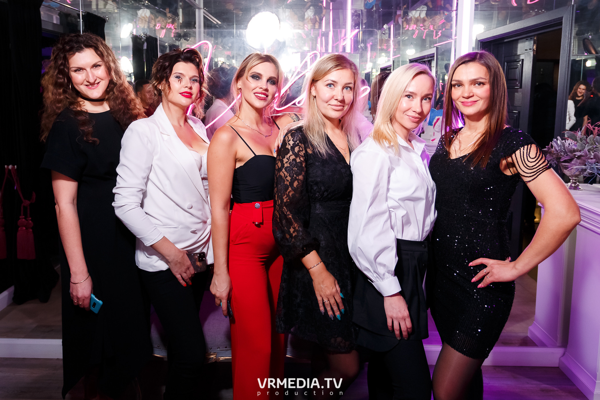 Halloween в караоке-баре «Volna»