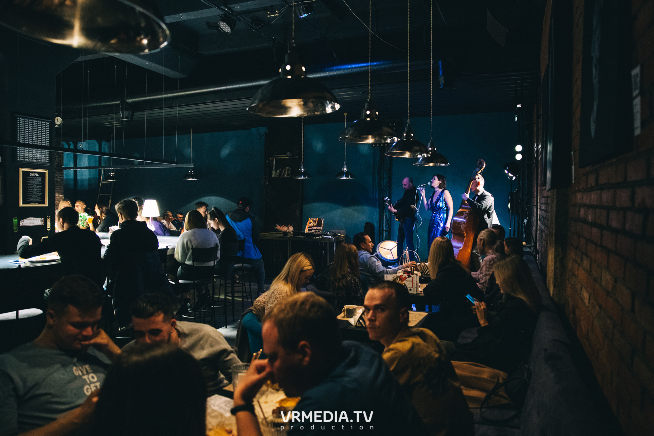 Just Lovers в баре «Толк»