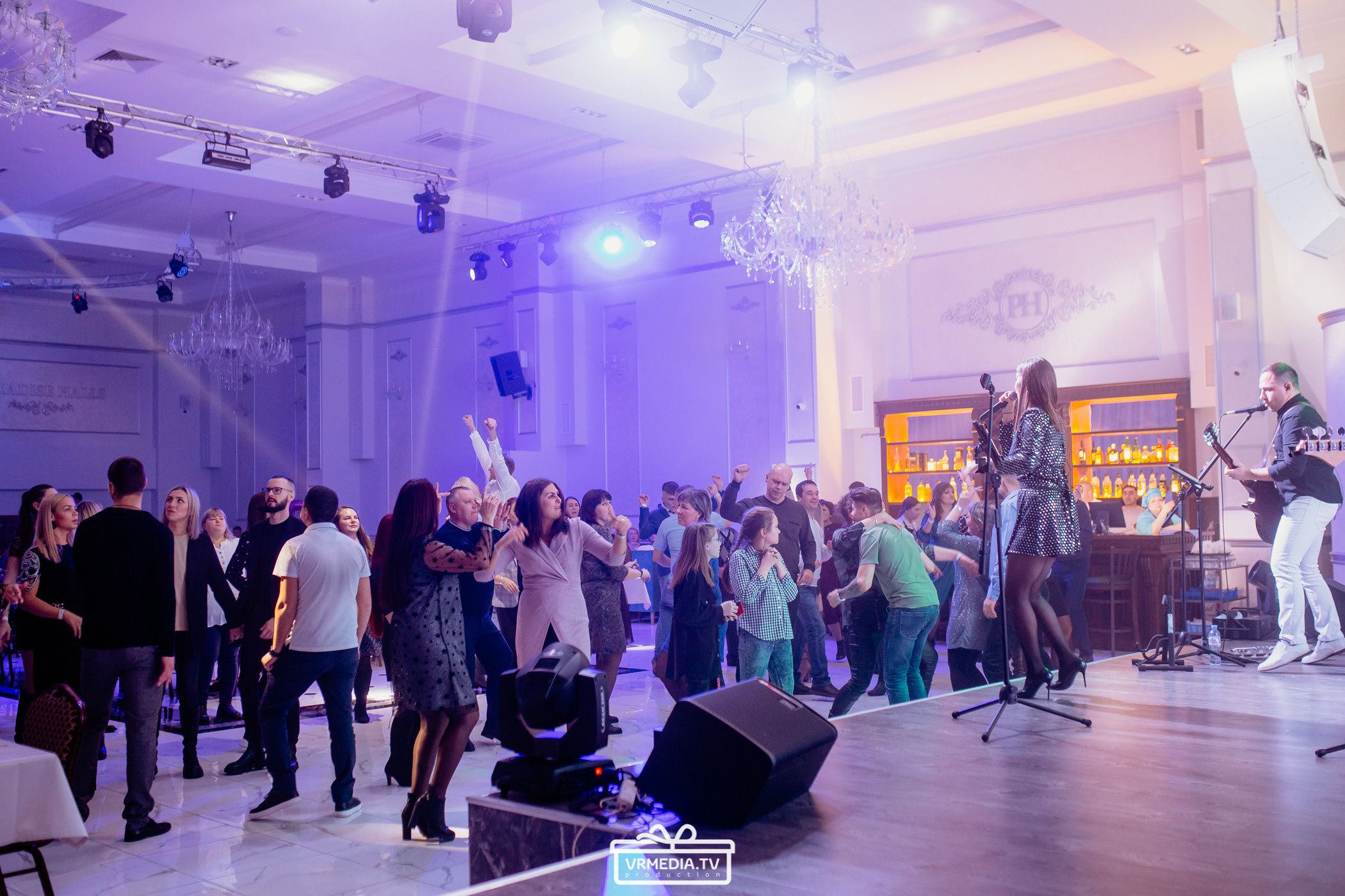 Выходные в ресторане «Paradise»