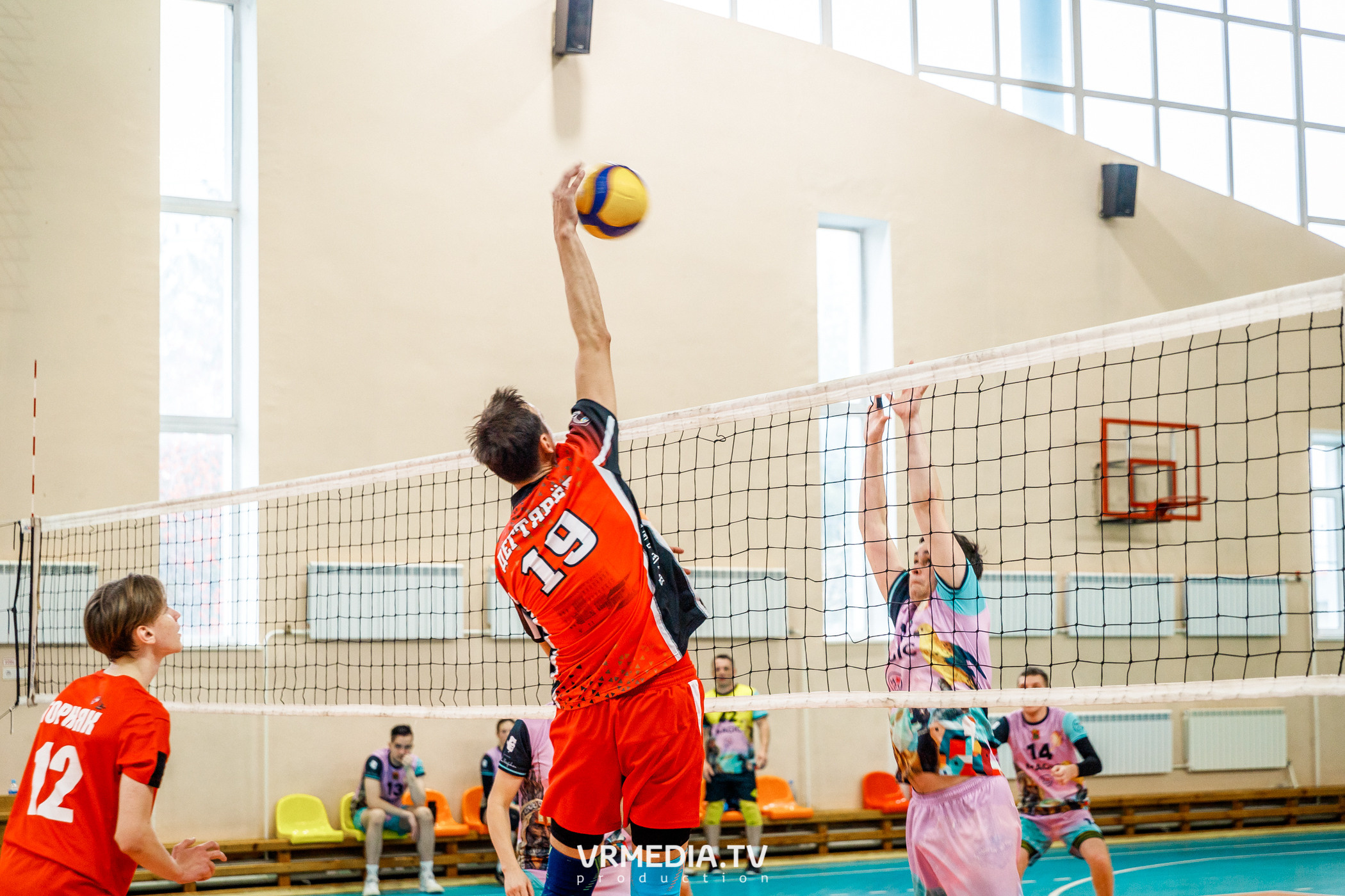 Благотворительный волейбольный турнир «За Кубок фонда» в поддержку Тр