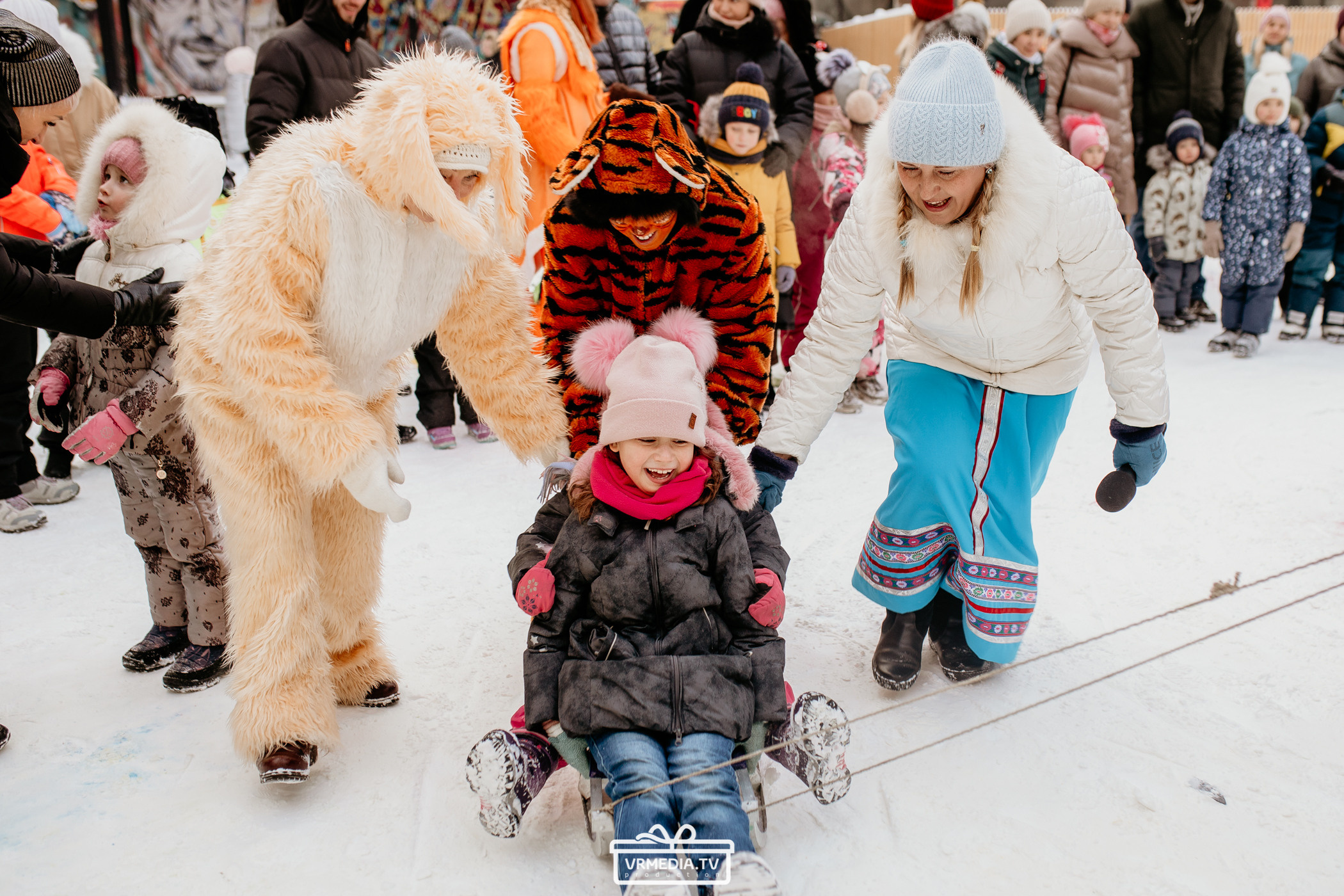 Большая новогодняя «Елка» в культурном пространстве «Редакция»