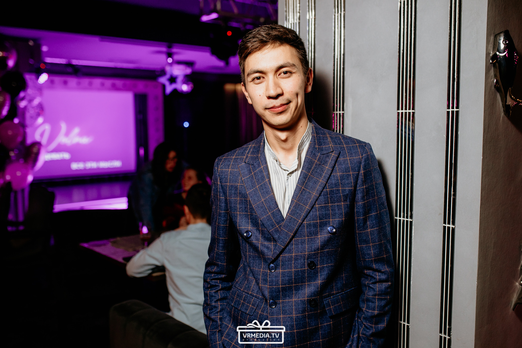 День рождения караоке «Volna»