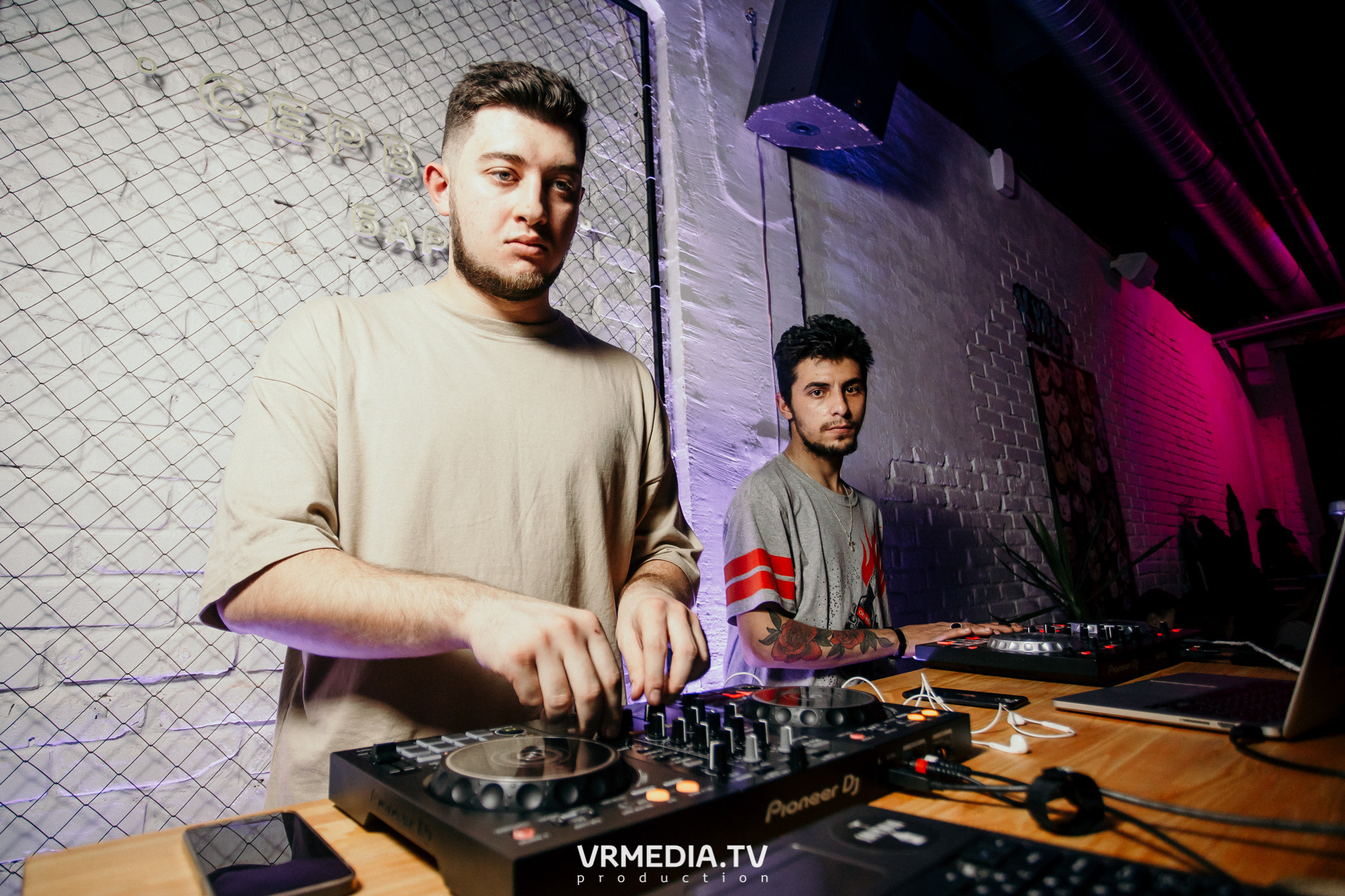 Just Dee B2B Saidex (Новокузнецк) в баре «Сервант»