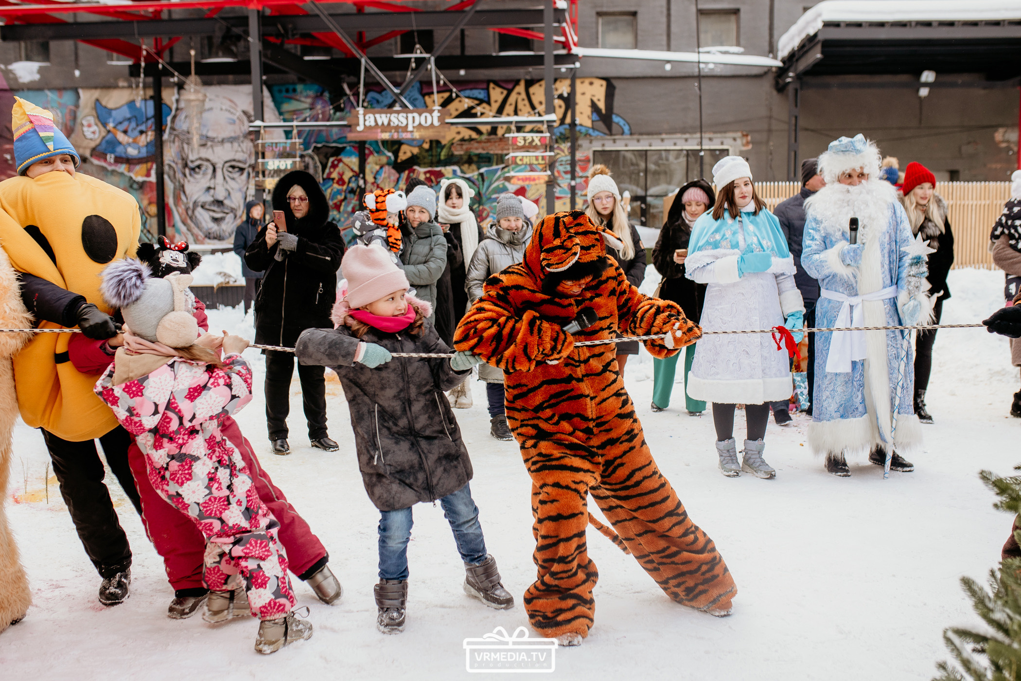 Большая новогодняя «Елка» в культурном пространстве «Редакция»