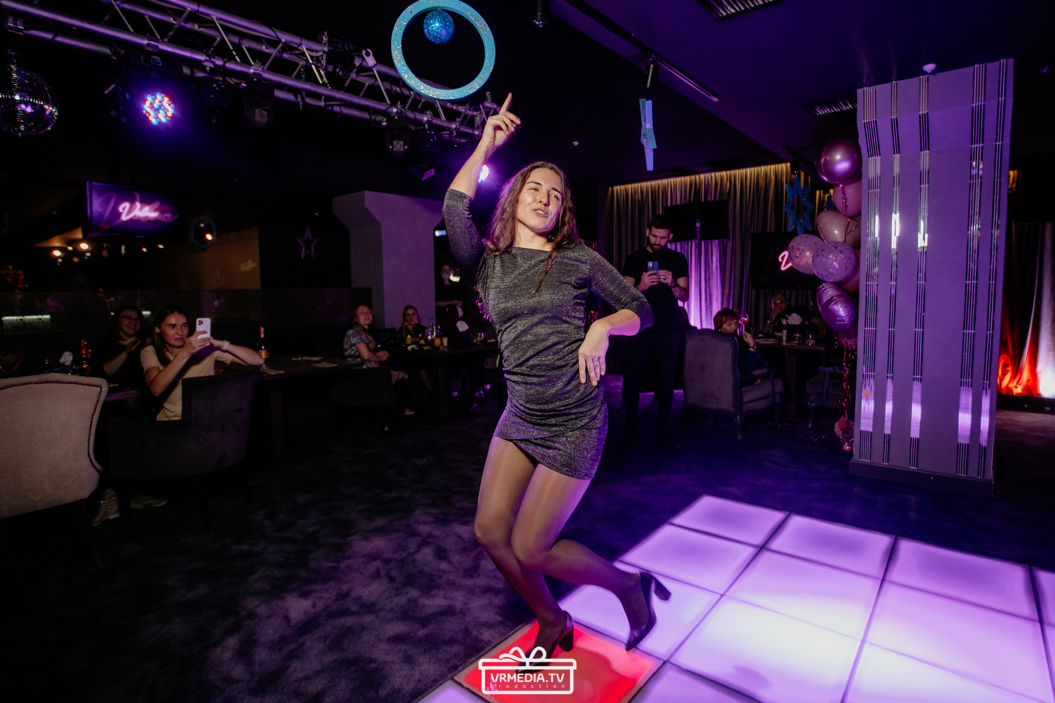 Новый год в караоке «Volna»