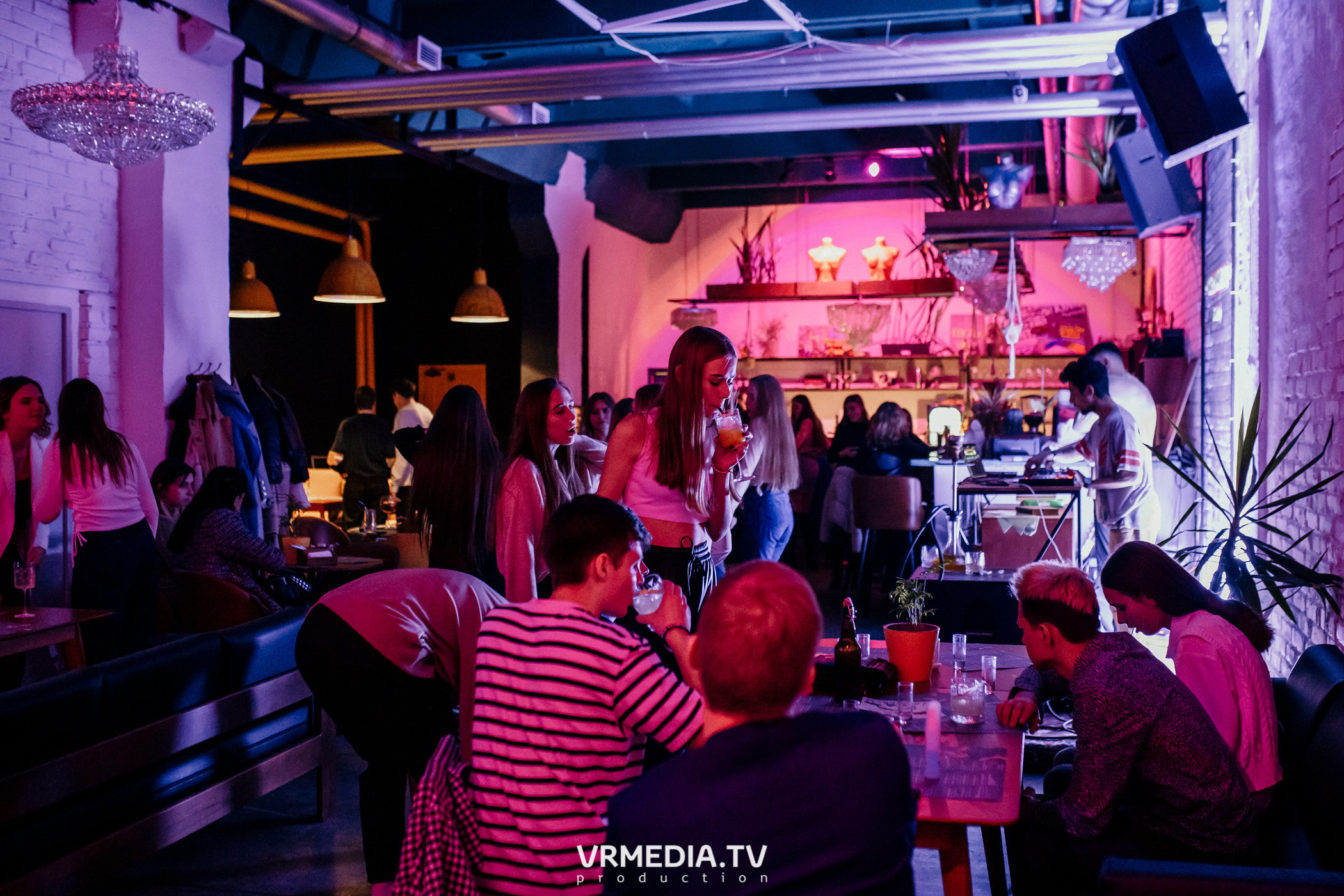 Just Dee B2B Saidex (Новокузнецк) в баре «Сервант»