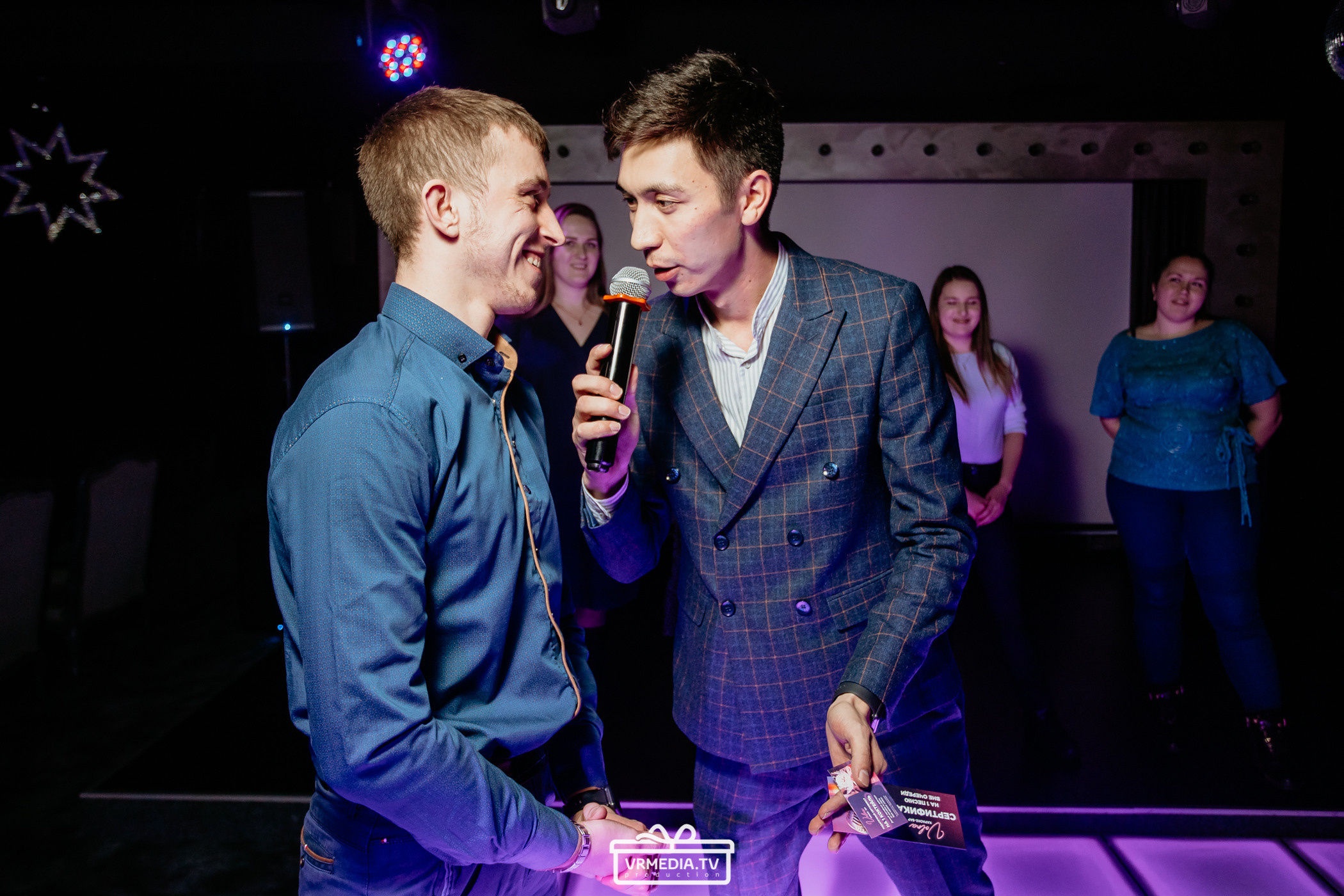 День рождения караоке «Volna»