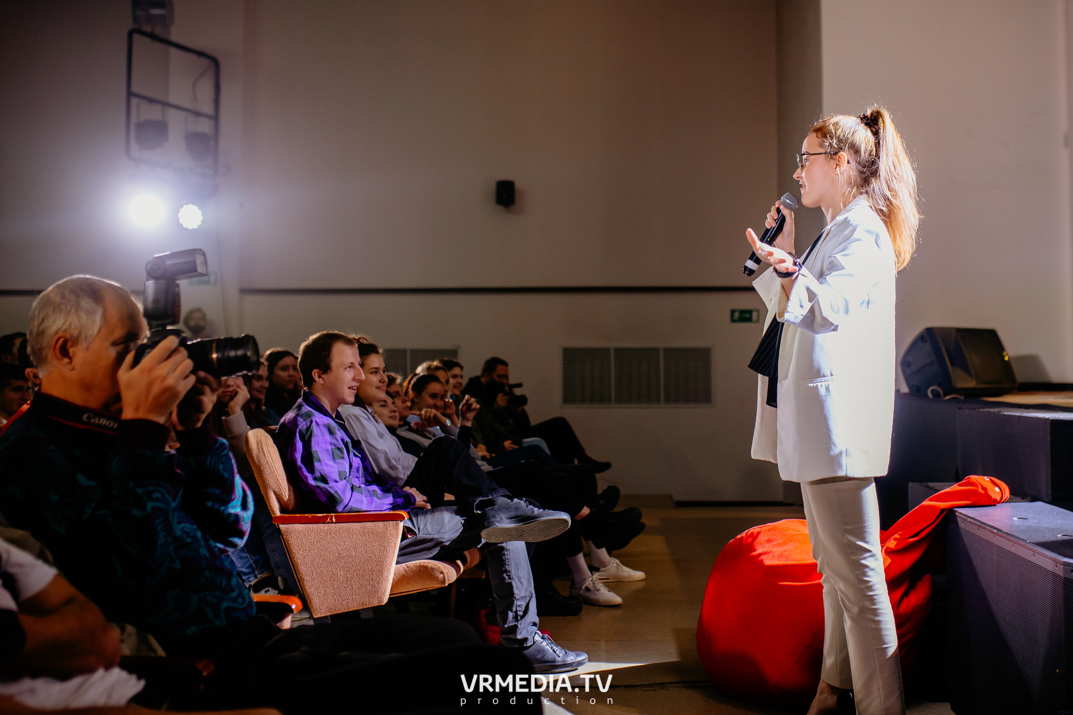 Открытие фестиваля первокурсников «Давай Знакомиться» в КемГМУ