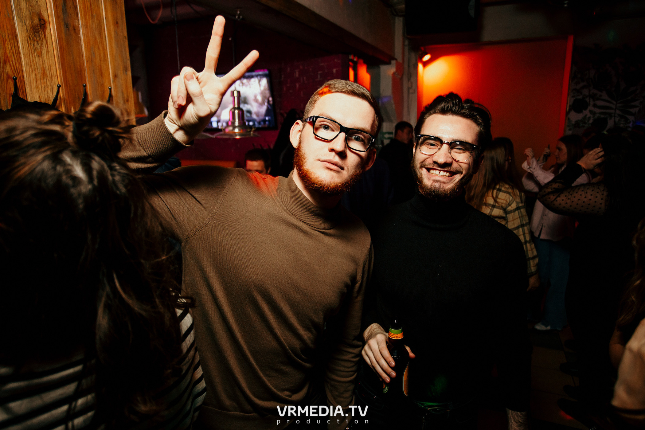 Выходные в баре «Cosmo»