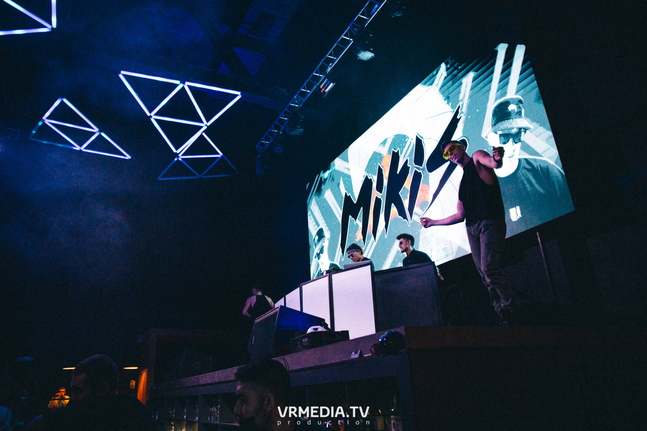 DJ Mikis в НК «Эфир»