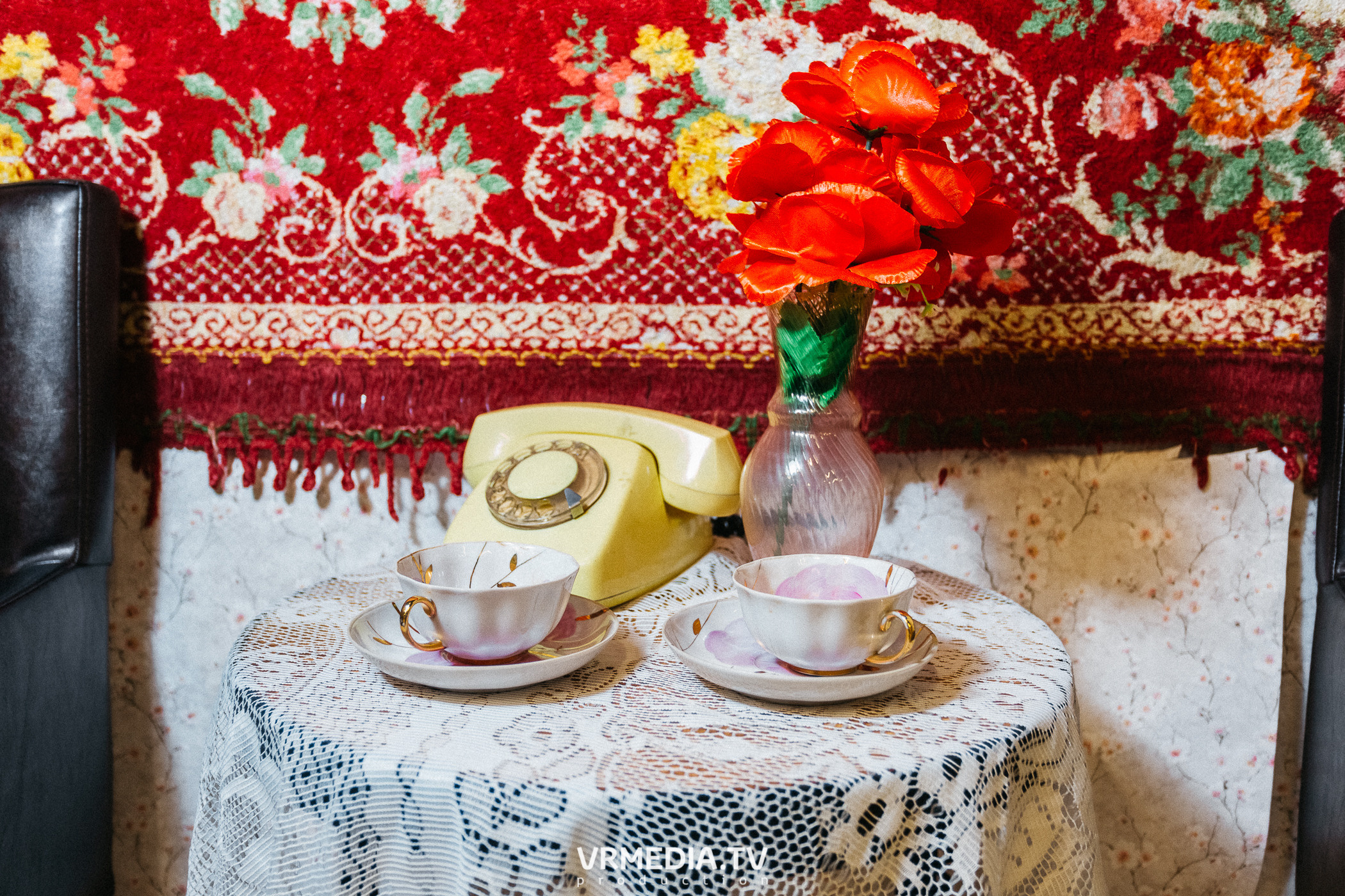 Показ фильма «Москва слезам не верит» в «Starmax Cinema»