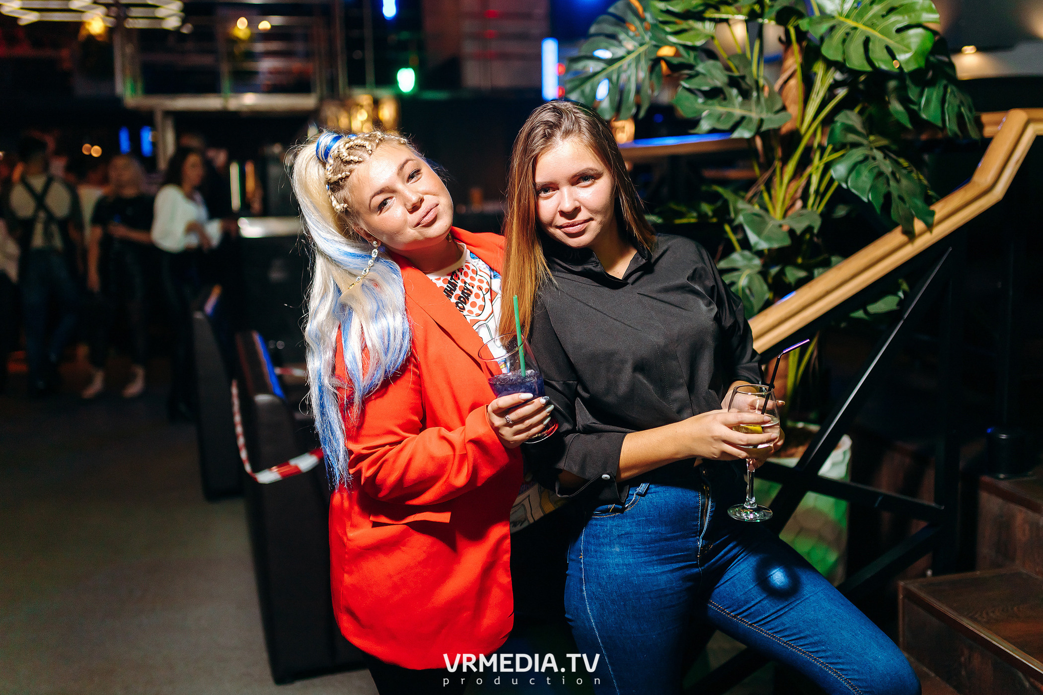 Выходные в баре «DOSKI»