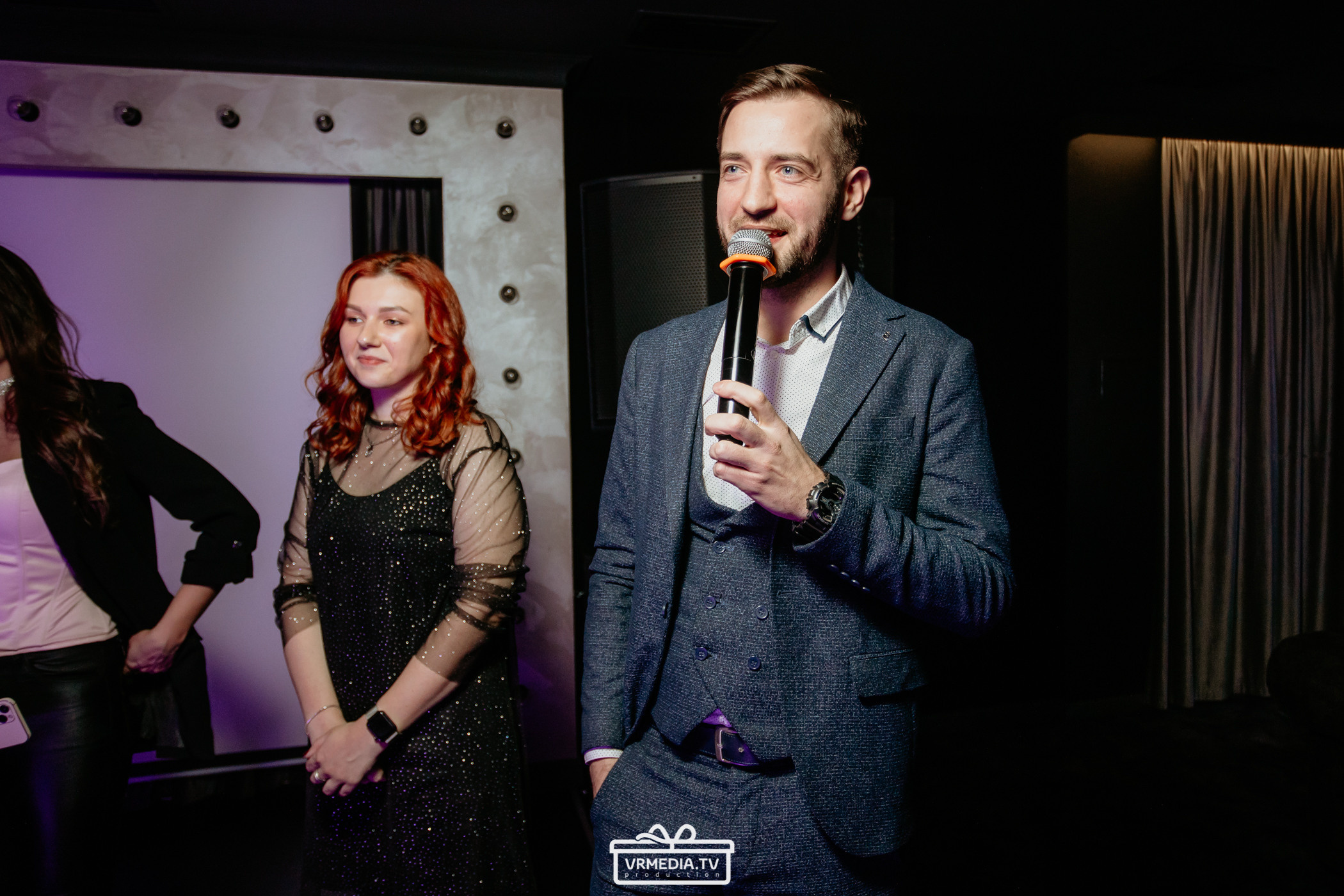 Новый год в караоке «Volna»