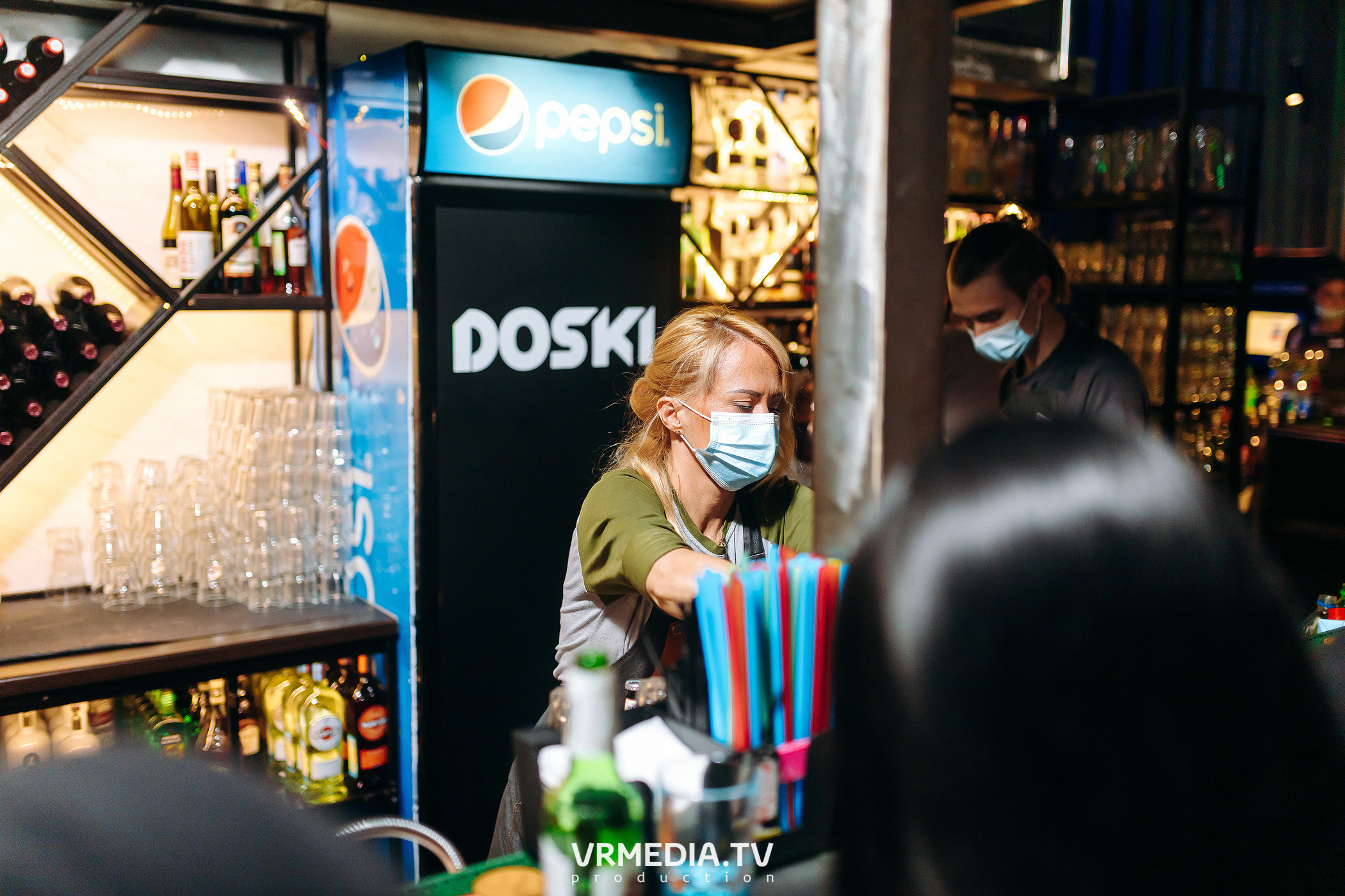 Выходные в баре «DOSKI»