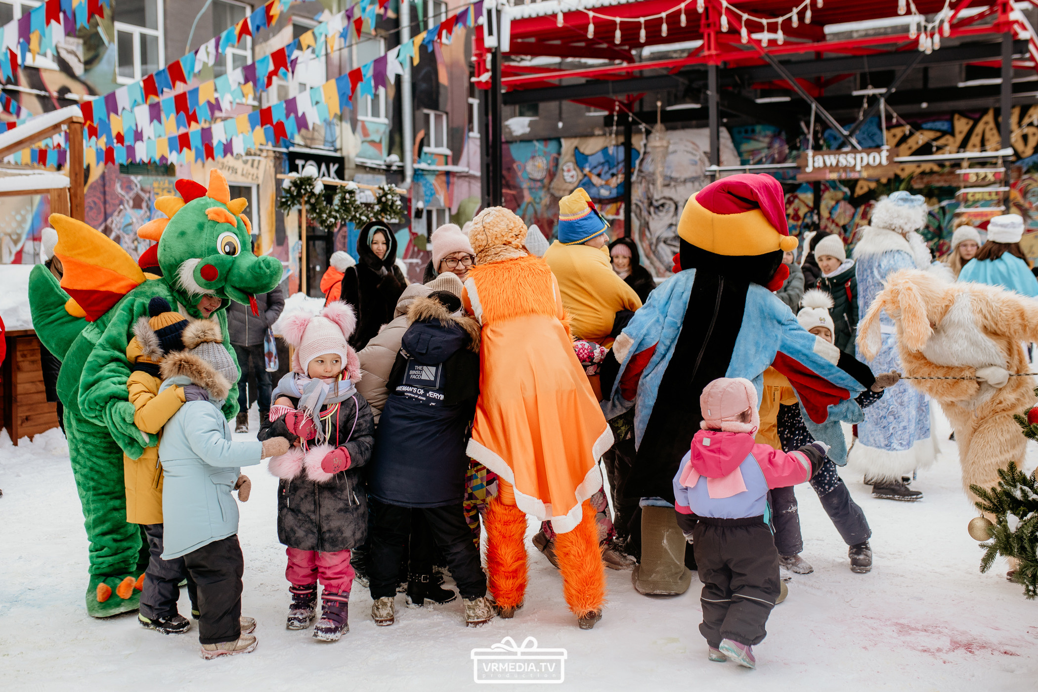 Большая новогодняя «Елка» в культурном пространстве «Редакция»