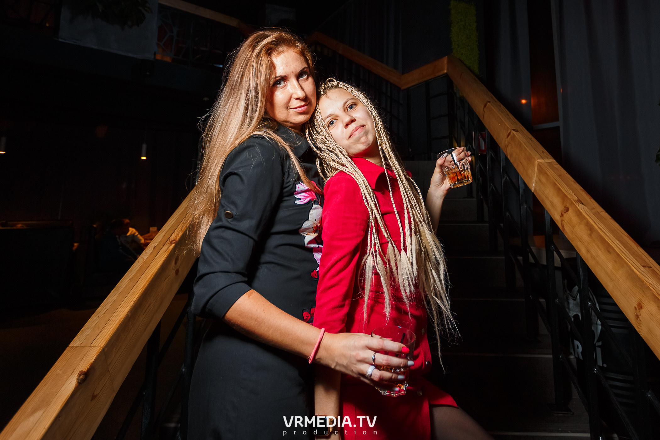 Выходные в баре «DOSKI»