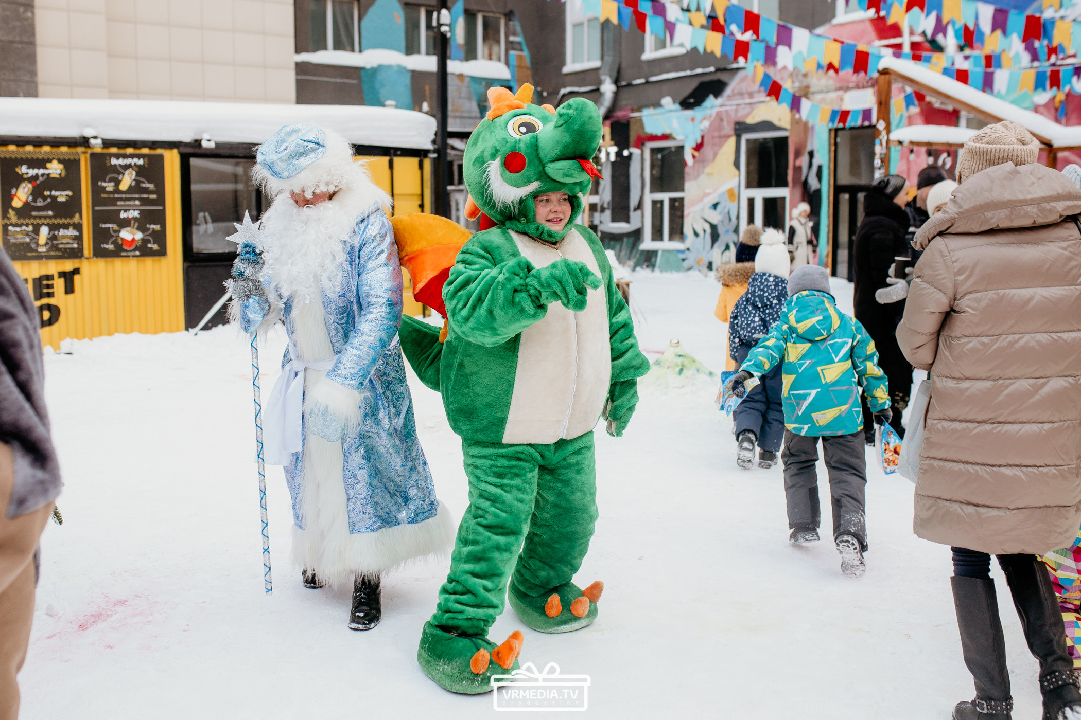 Большая новогодняя «Елка» в культурном пространстве «Редакция»