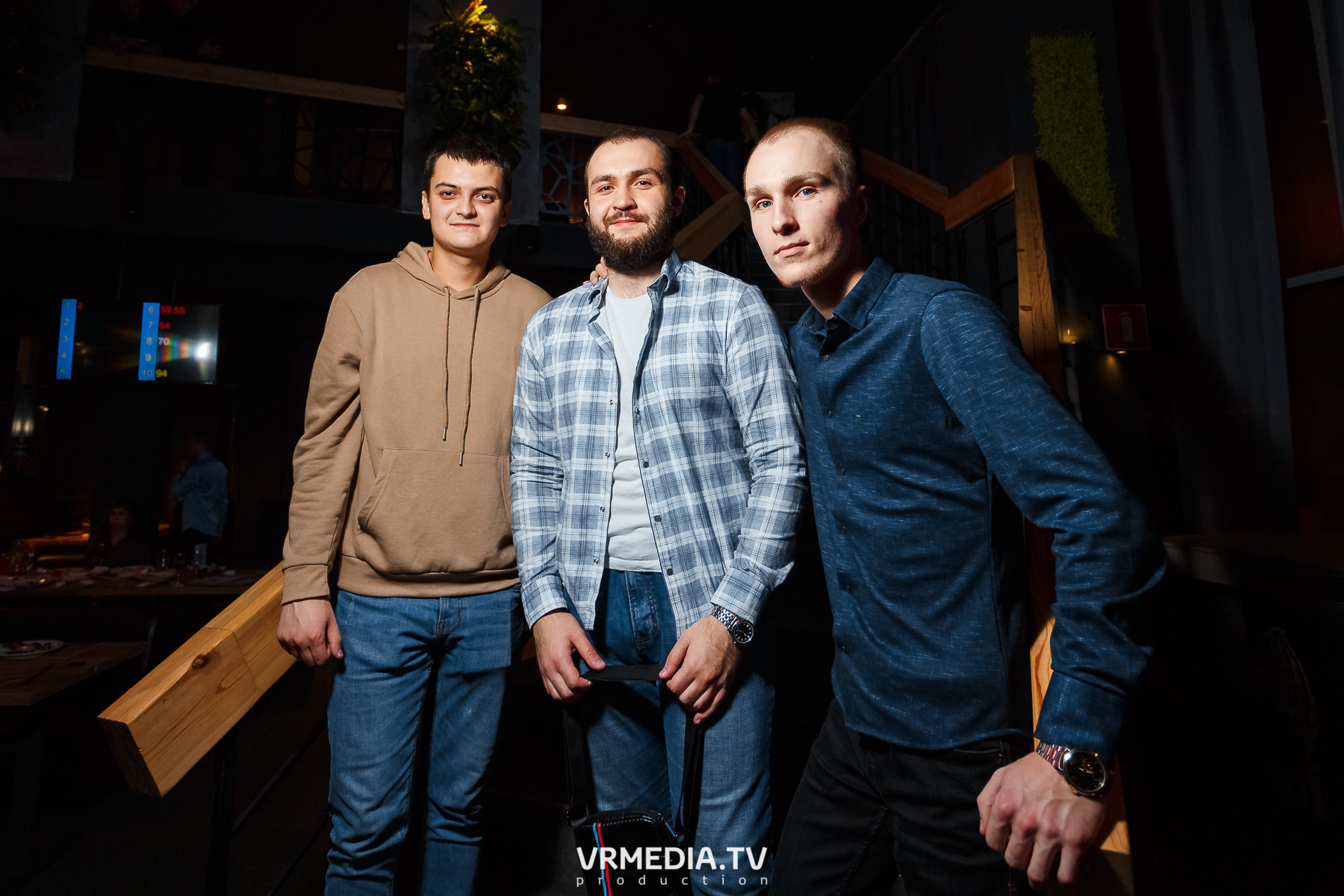 Выходные в баре «DOSKI»