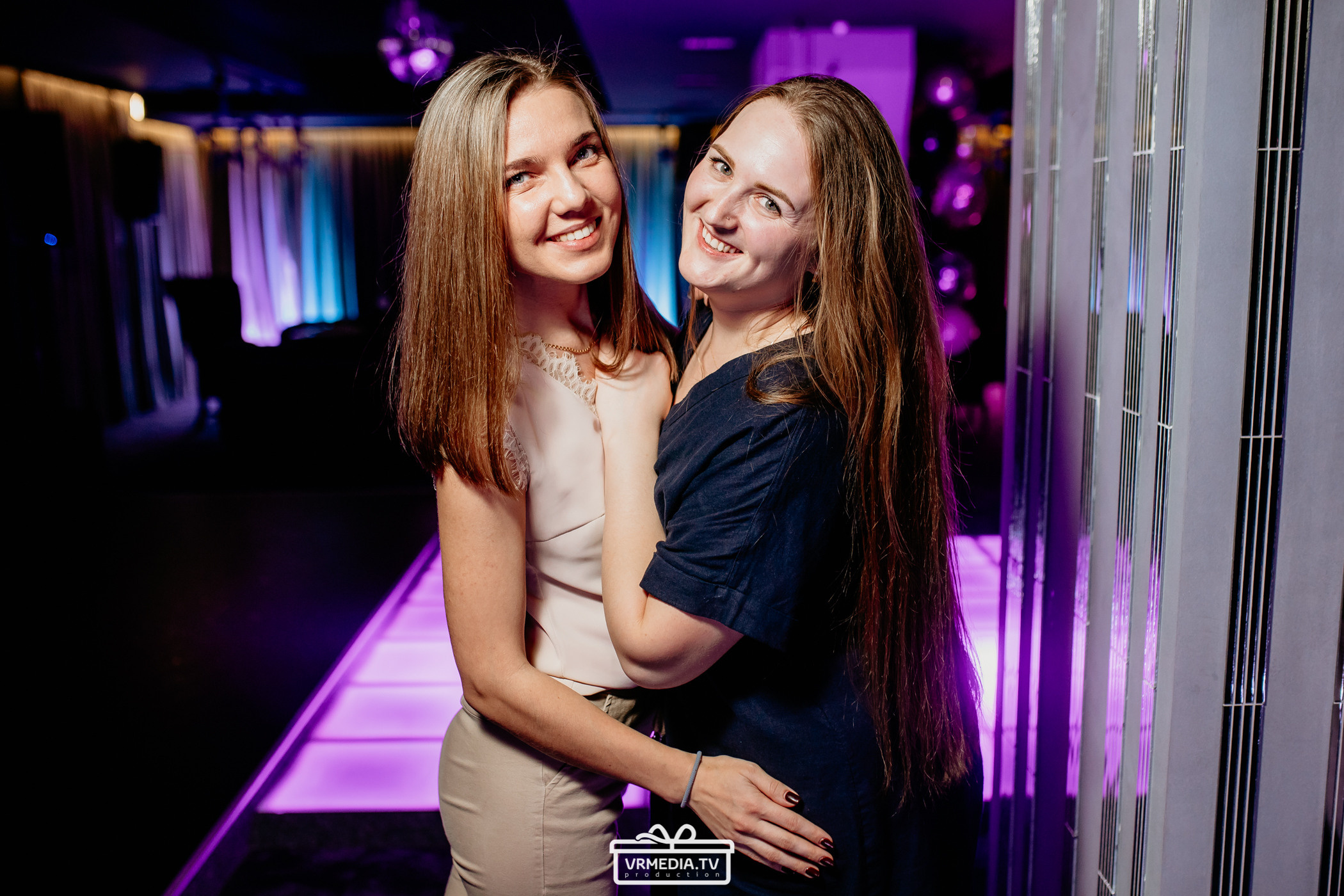 День рождения караоке «Volna»