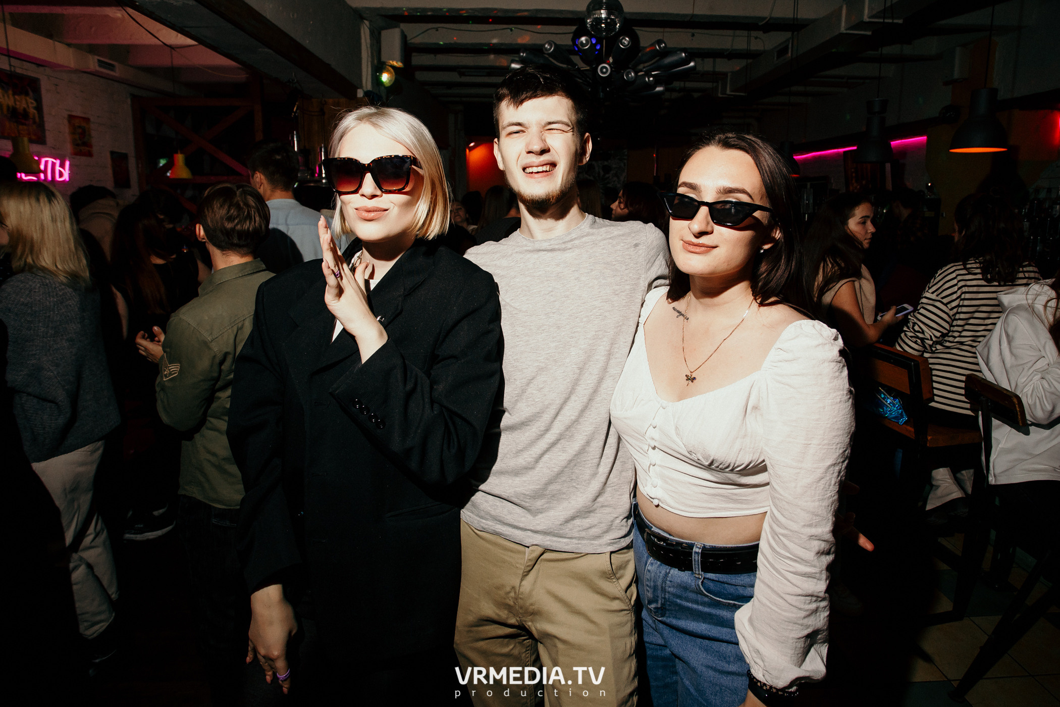 Выходные в баре «Cosmo»