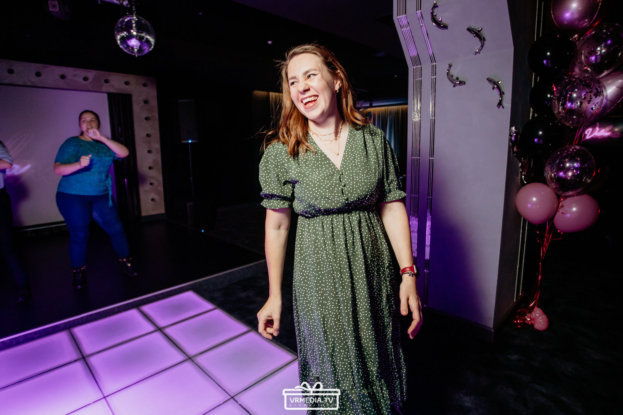 День рождения караоке «Volna»