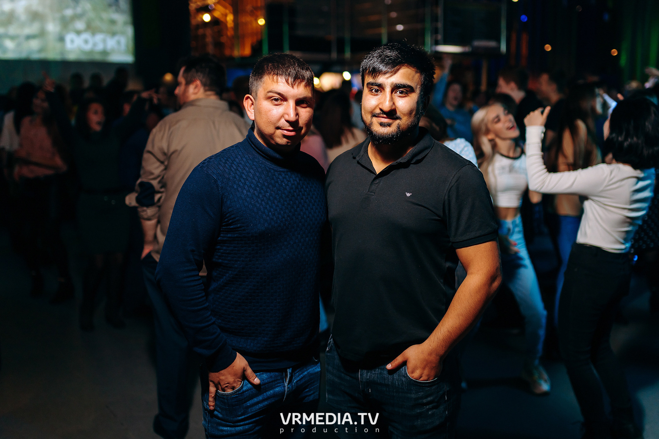 Выходные в баре «DOSKI»